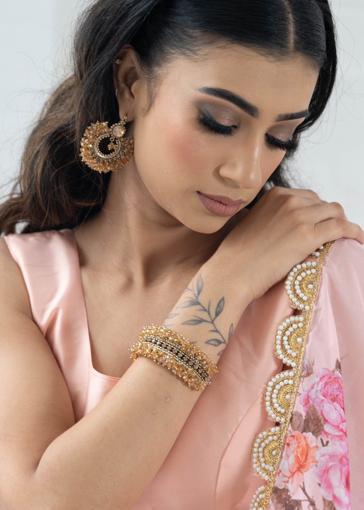 Meghna Royal Gold Stone Cluster Earrings