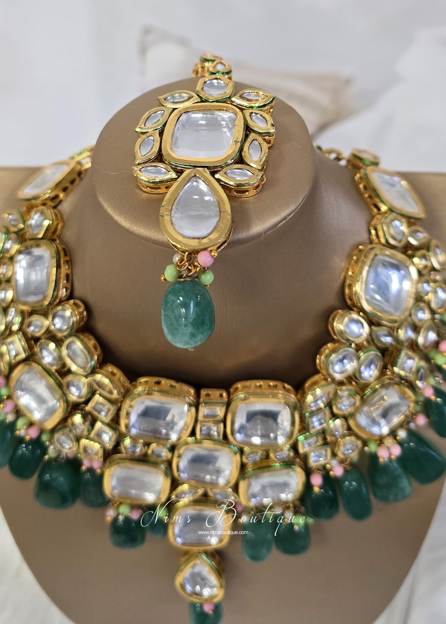 Sonali Green Luxury Kundan Set