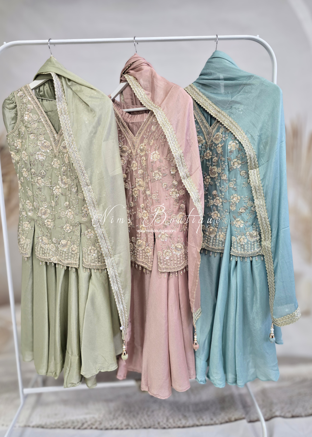 Luxury Short Embellished Sharara Suit (10-12)