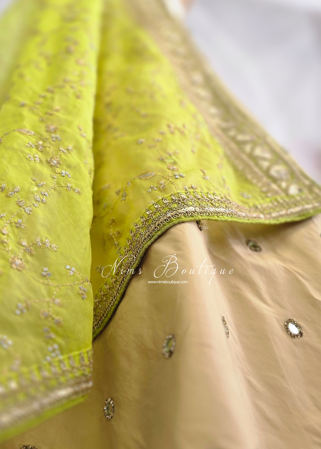 Mahi Luxury Lime Organza Embroidered Dupatta/Chunni