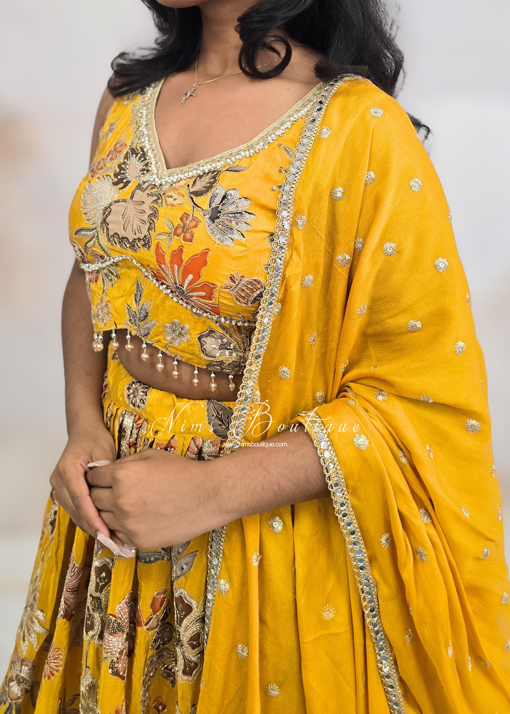 Luxury Floral Embellished Lehnga (size 12)