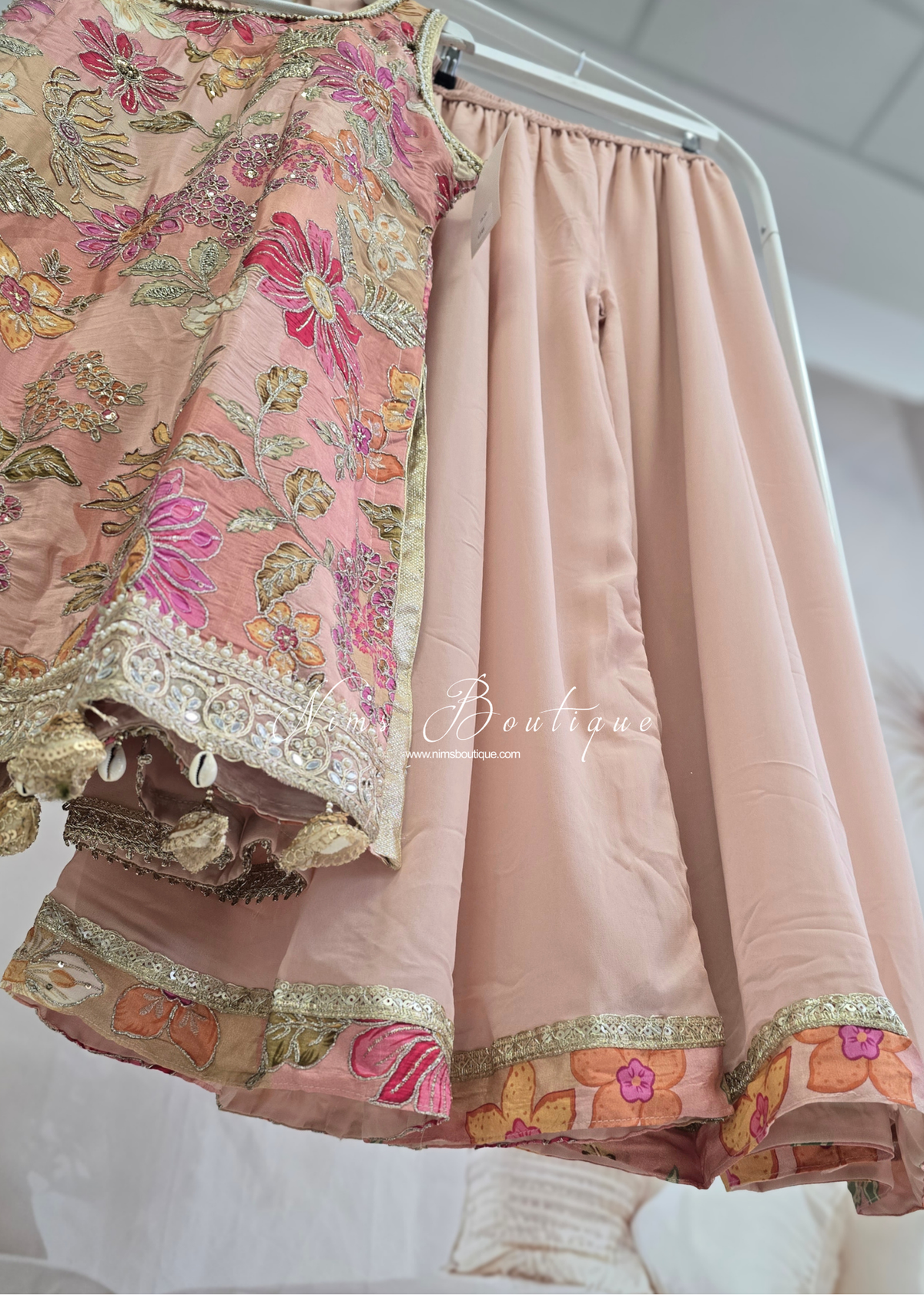 Peach Floral Thread Embroidered Sharara Suit (size 18-20)