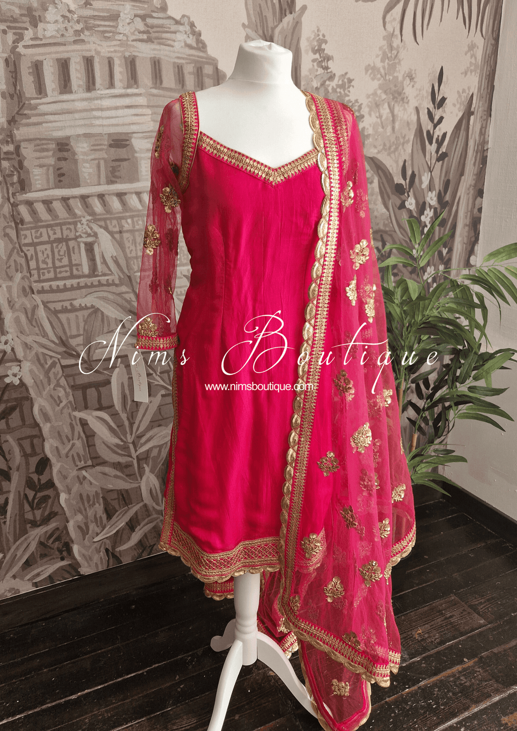 Nims Boutique The NB Classic Long Sleeved Hot Pink Silk Pajami Suit sizes 12 to 22