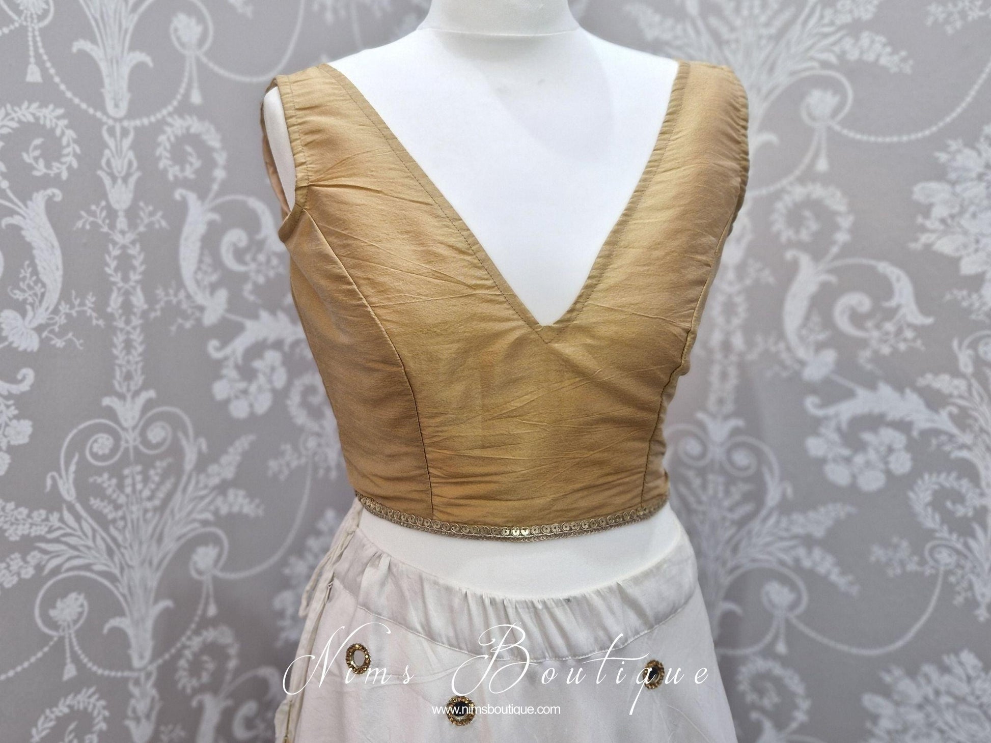 Nims Boutique Rupa Gold Luxury Silk V Neck Blouse size 4-16