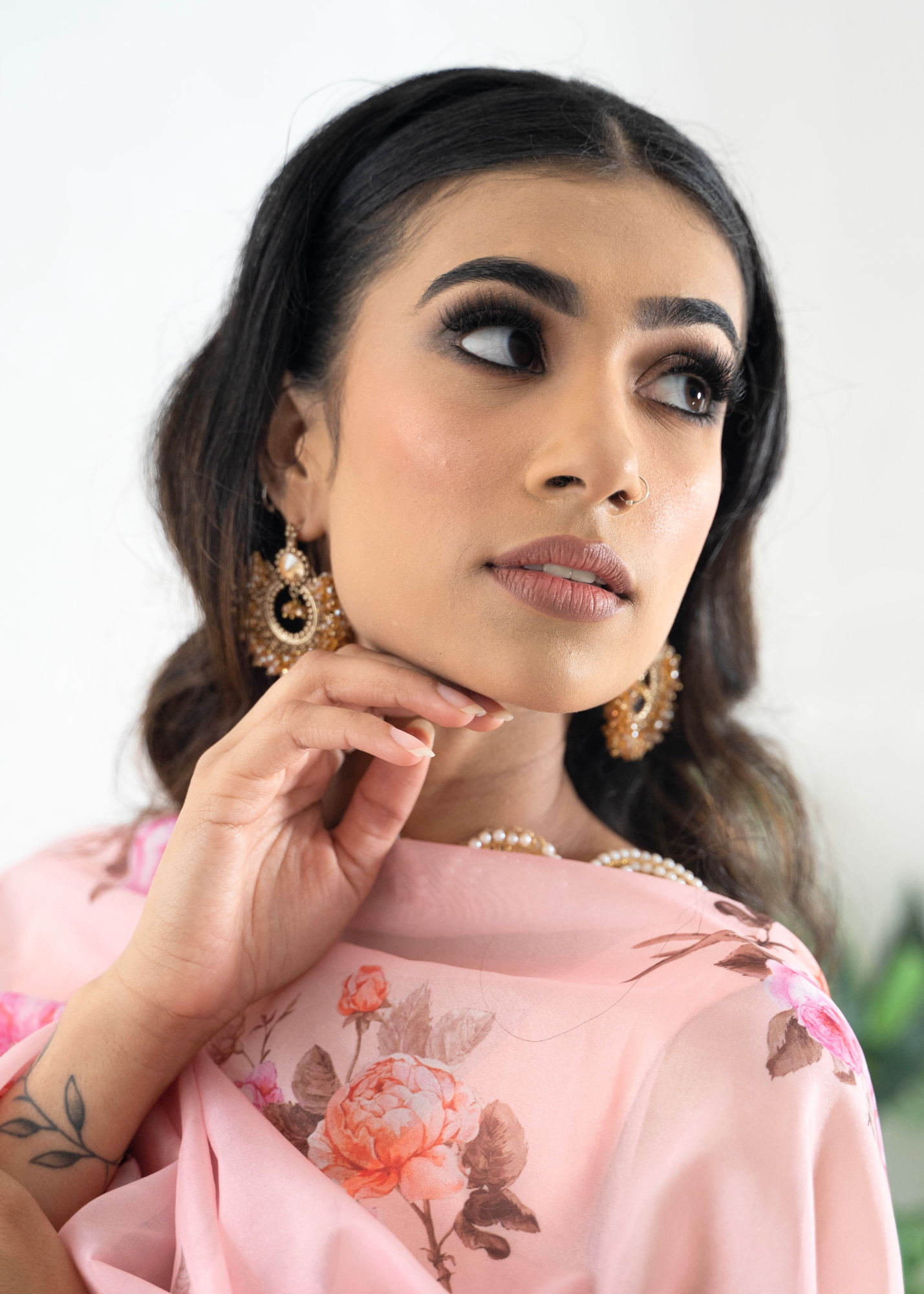 Meghna Royal Gold Stone Cluster Earrings