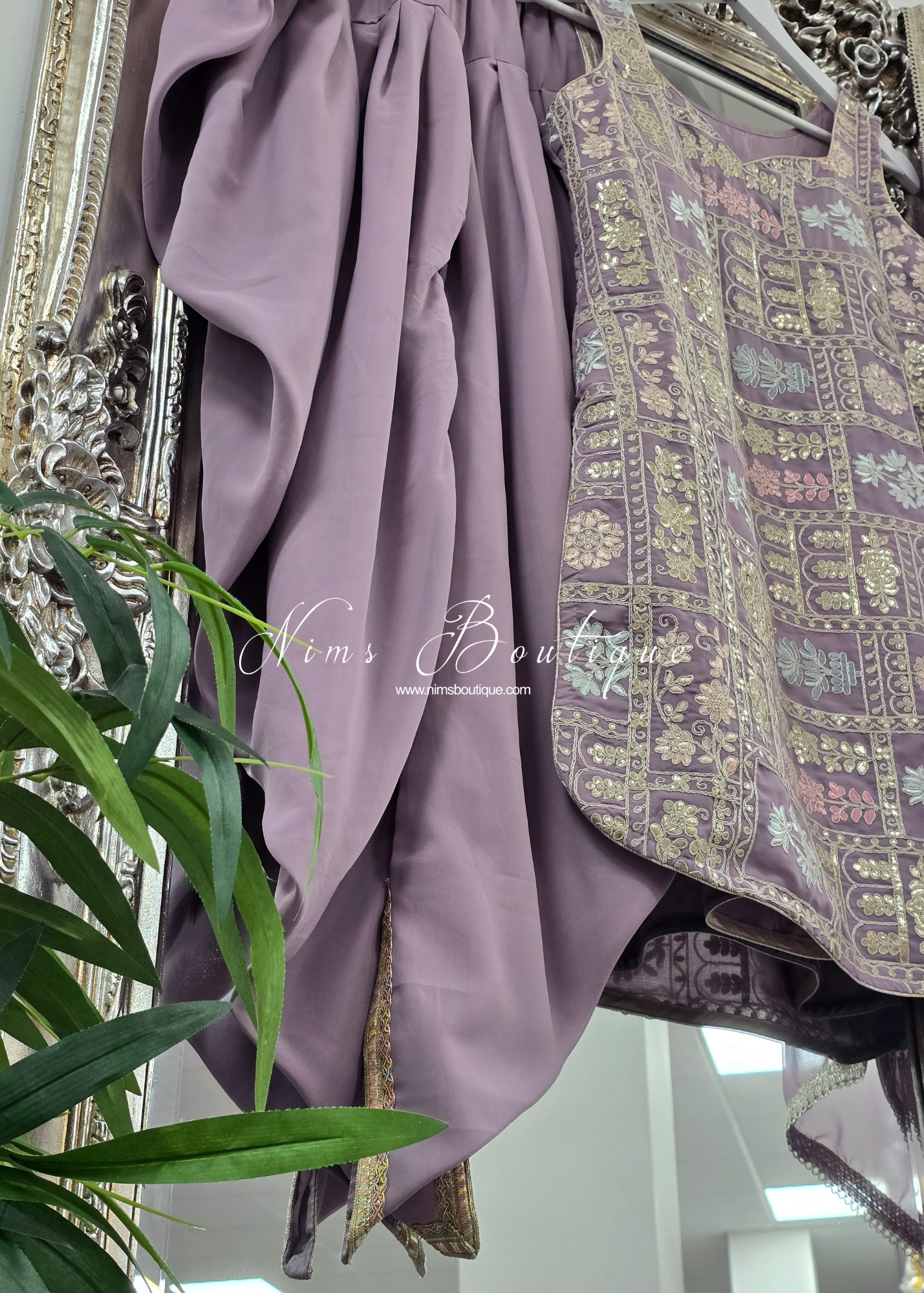 Lilac Embroidered Dhoti Salwar Suit (Size 10- 12)
