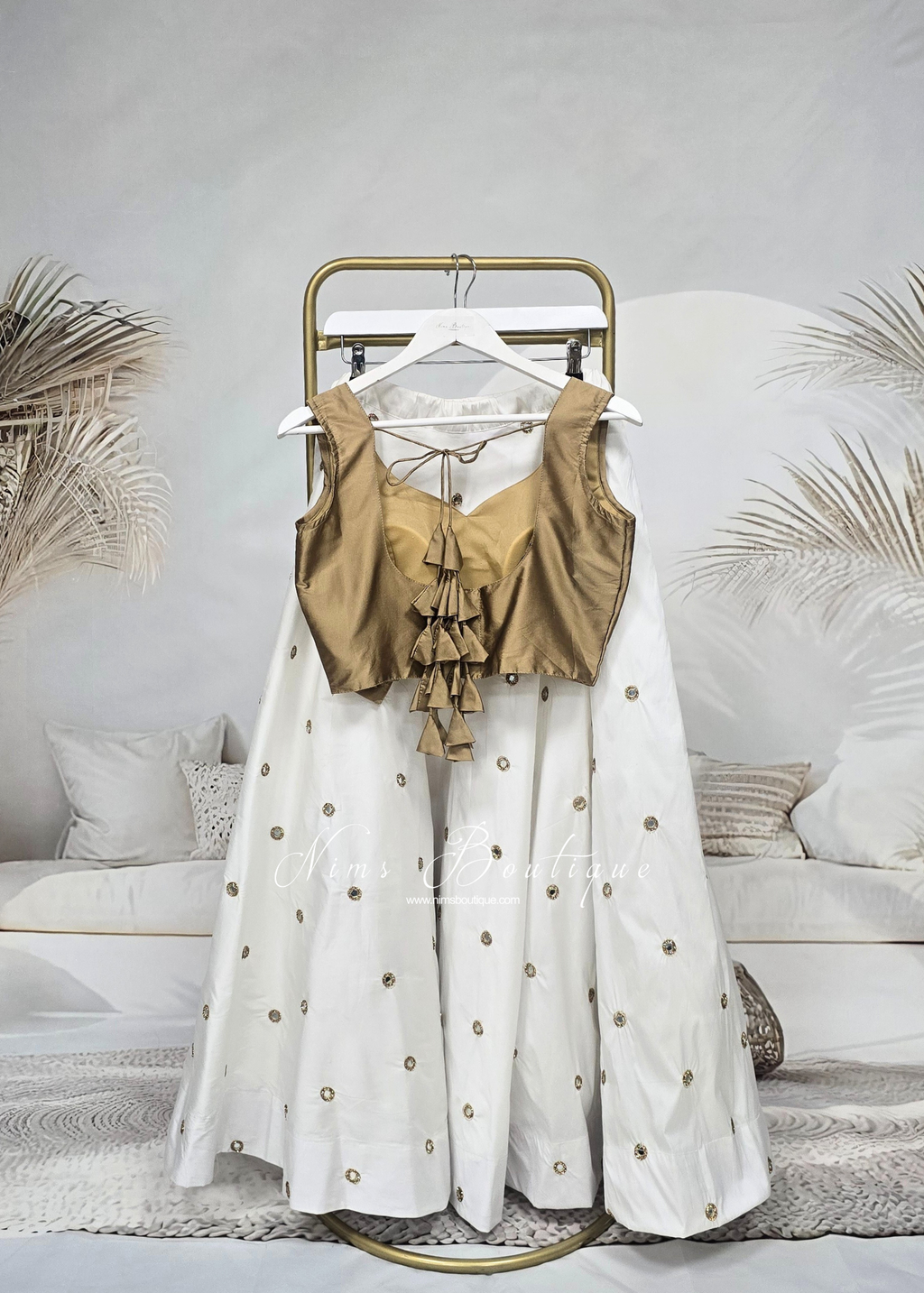 The NB Bronze Gold Sweetheart Blouse (12-14)