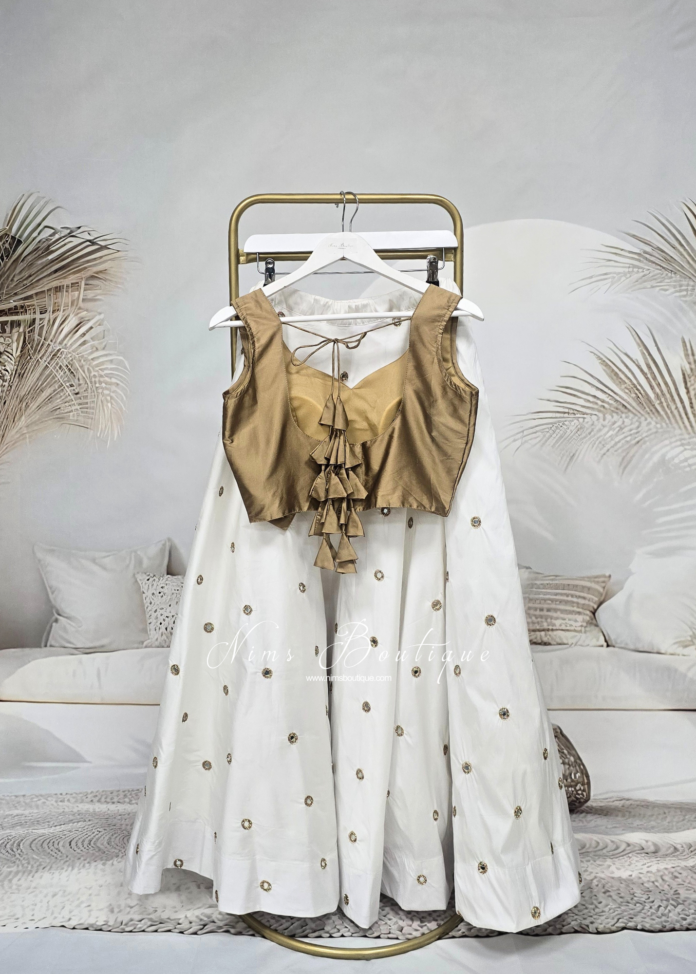 The NB Bronze Gold Sweetheart Blouse (12-14)