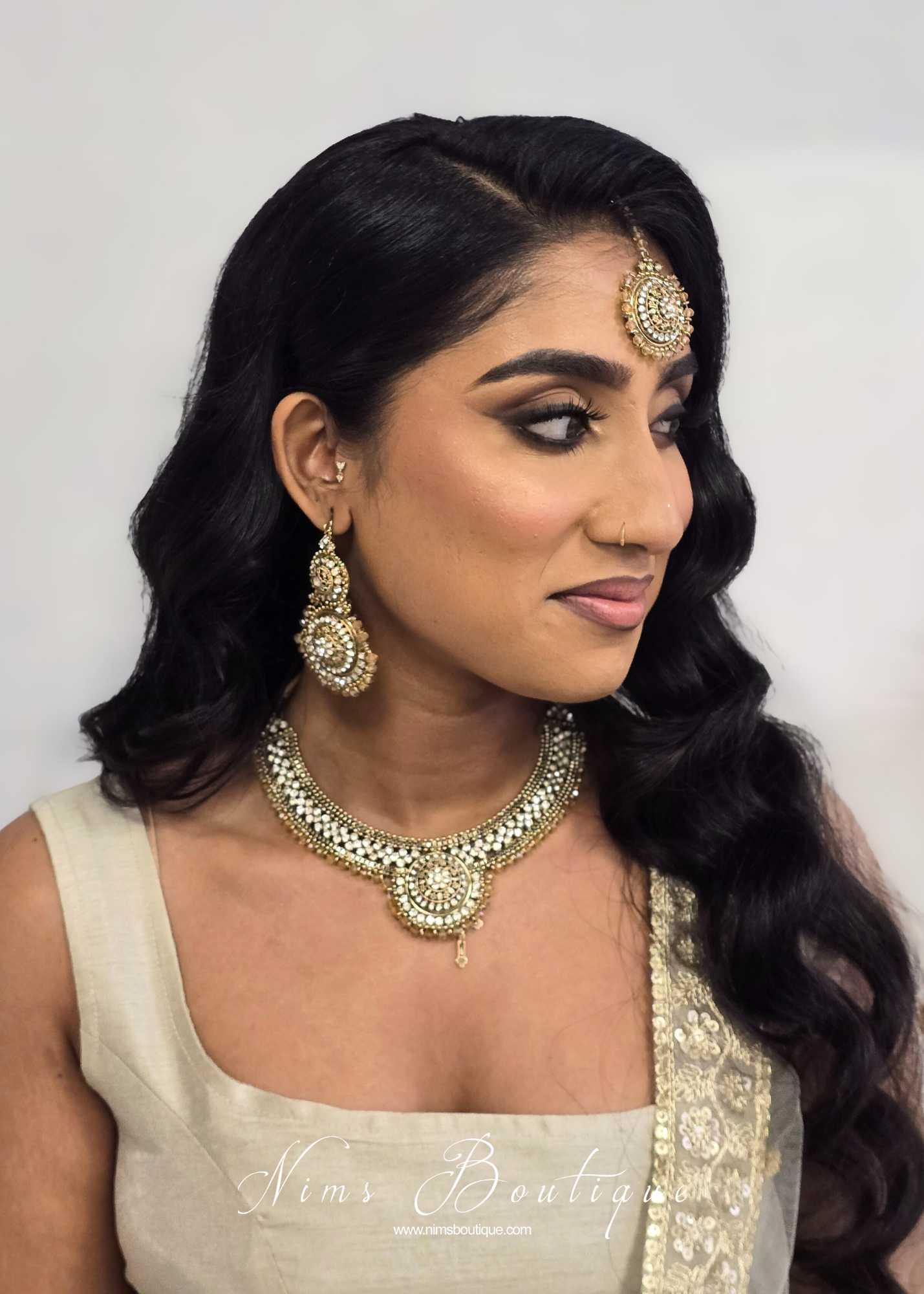 Small Royal Antique Gold Clear Stone Set with Earring Chains