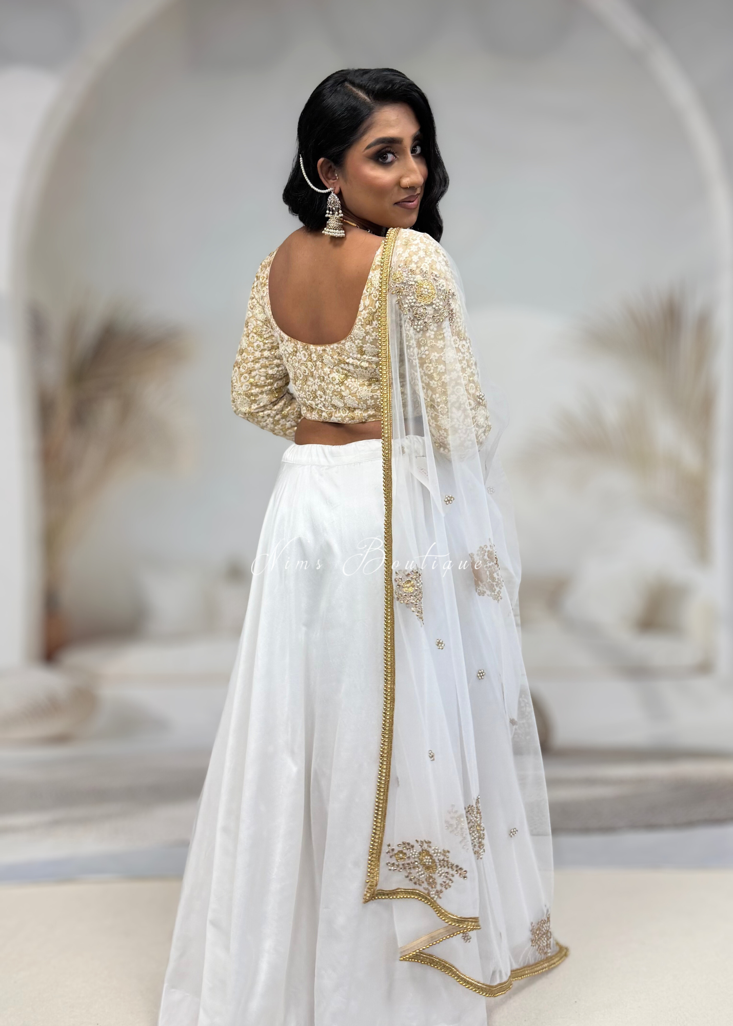 Luxury Ivory and Gold Long Sleeve Blouse (size 8-24)