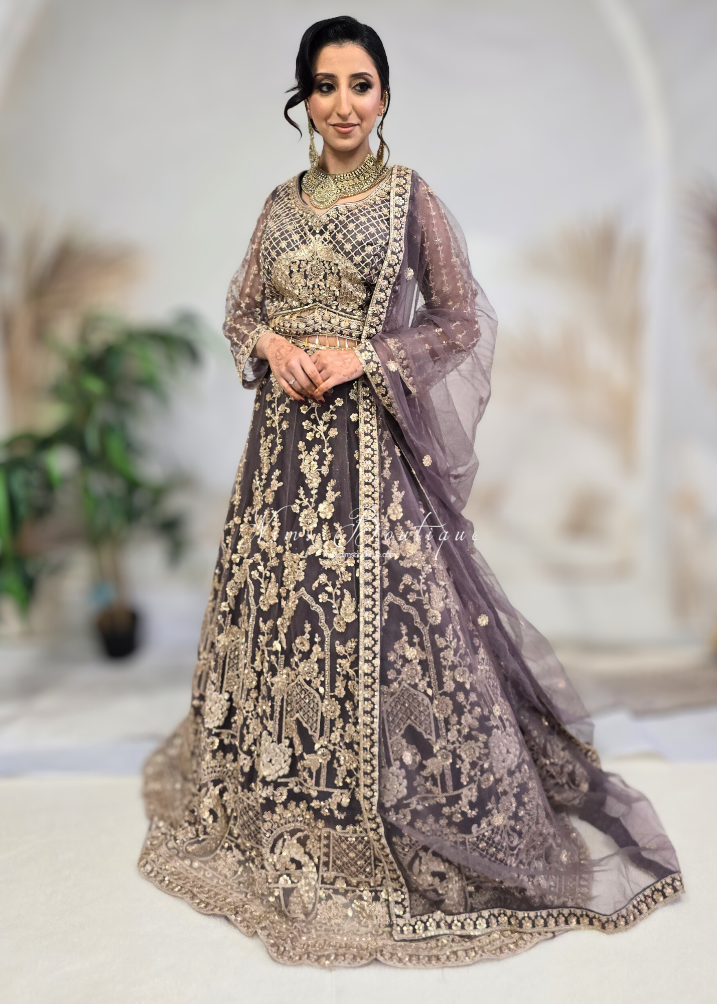 Luxury Dusky Lilac Lehenga (size 12)