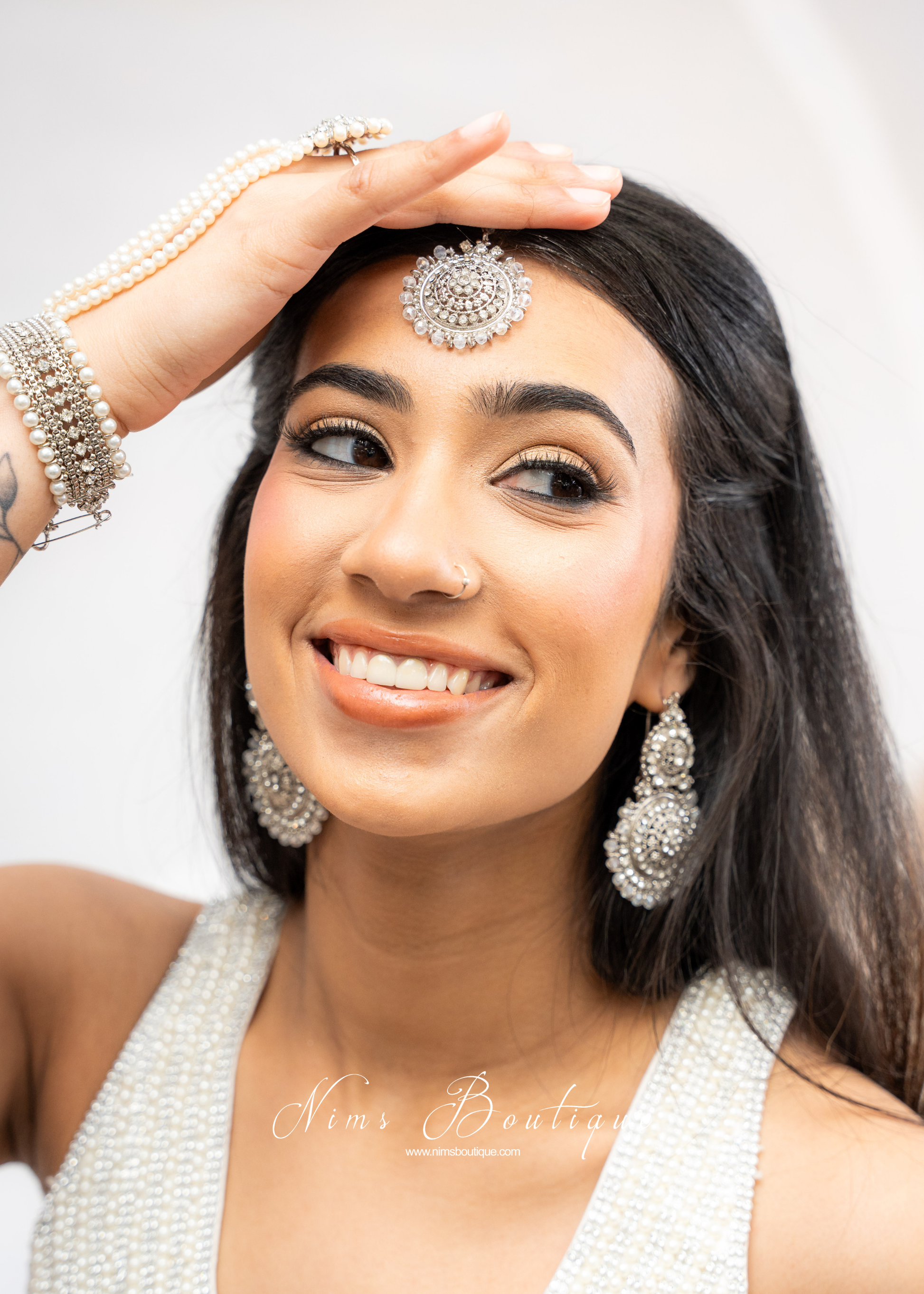 Royal Silver & Clear Tikka Set