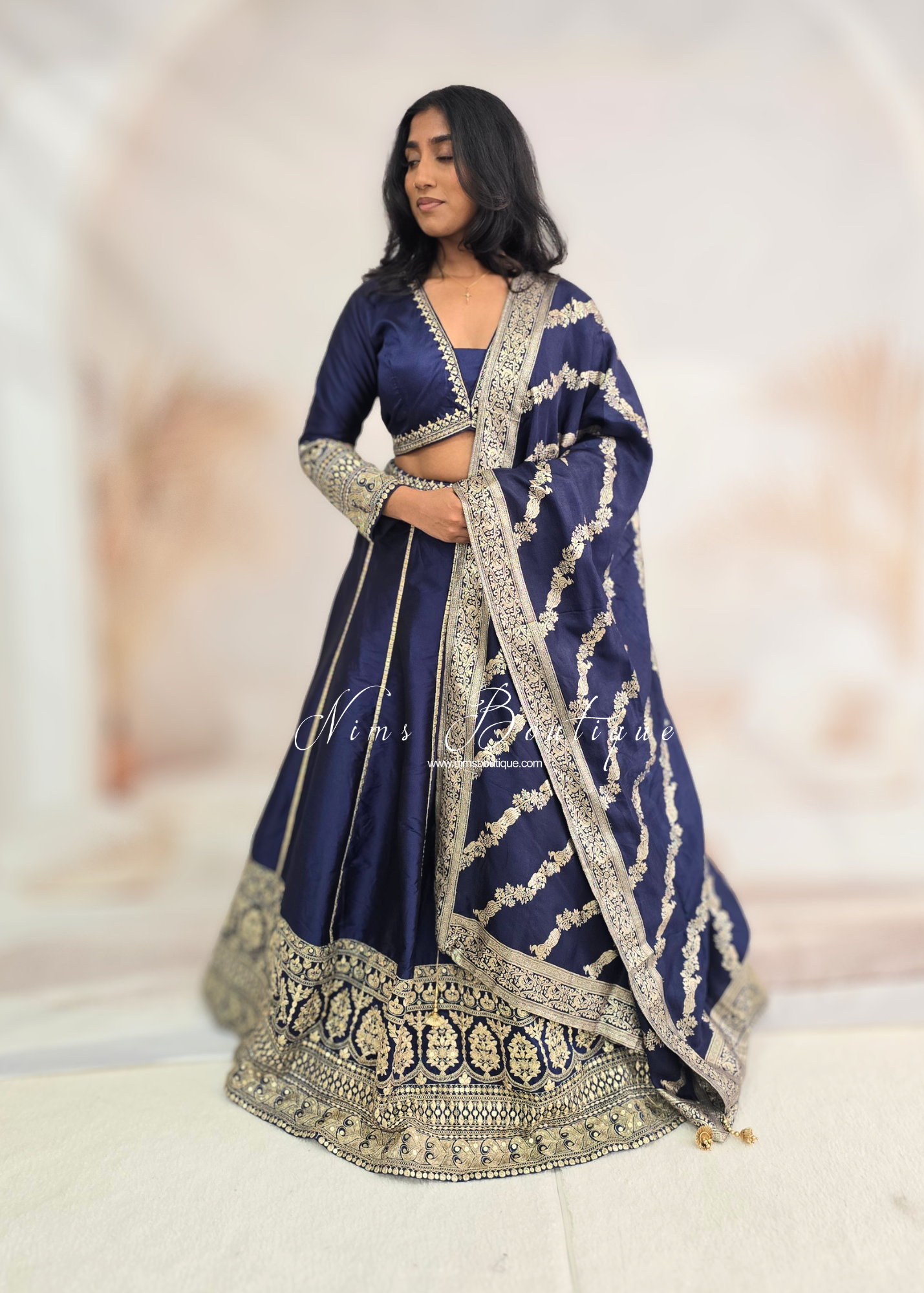 Luxury Silk Long Sleeve Lehnga (size 12-14)