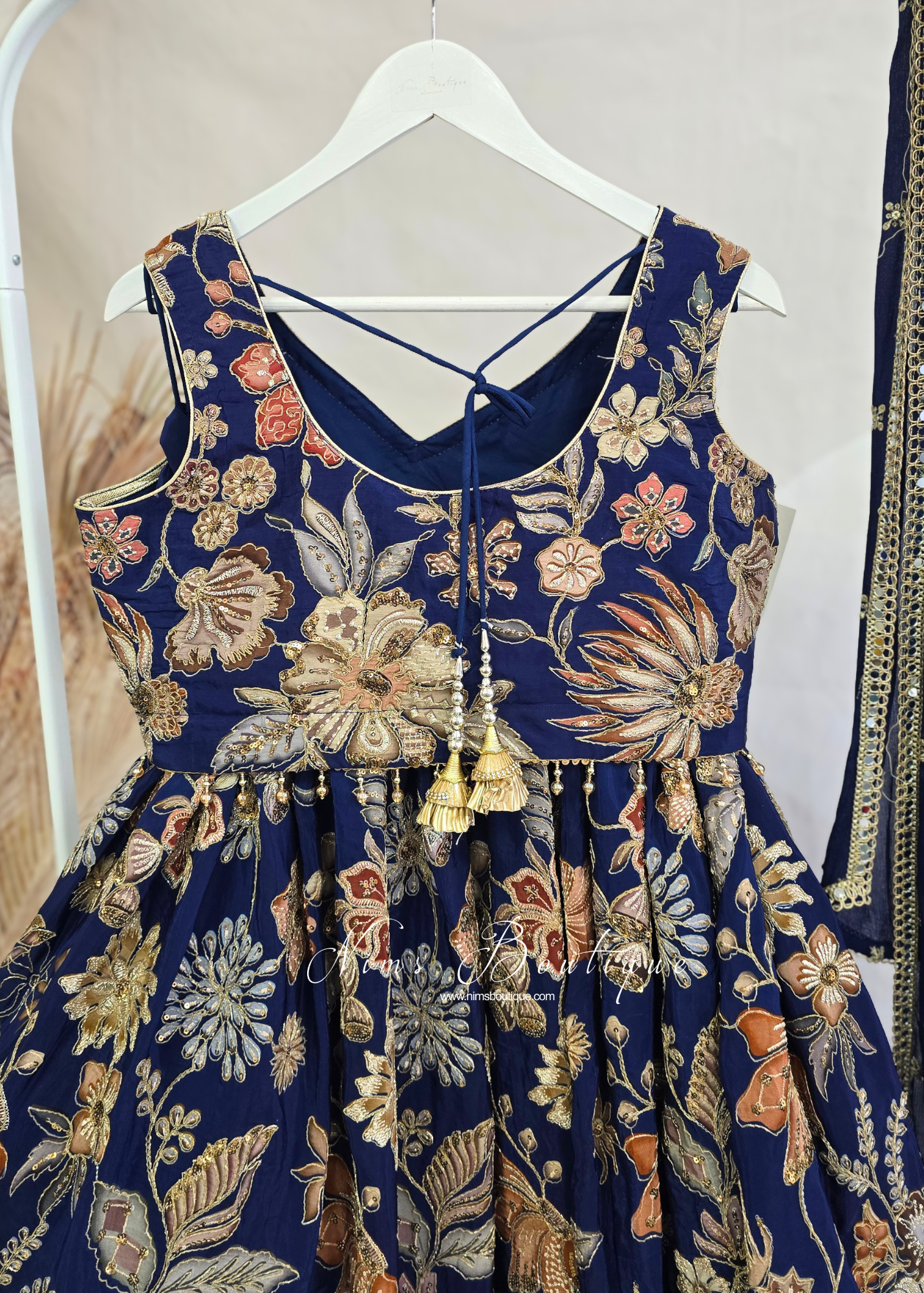 Luxury Floral Embellished Lehnga (size 12)