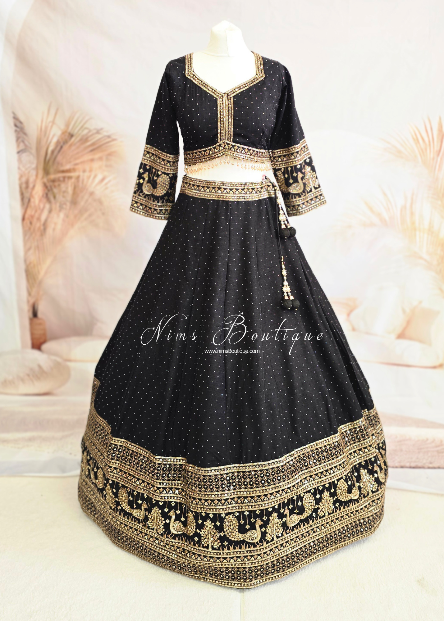 Luxury Black & Gold Peacock Long Sleeve Lehnga (size 12-14)