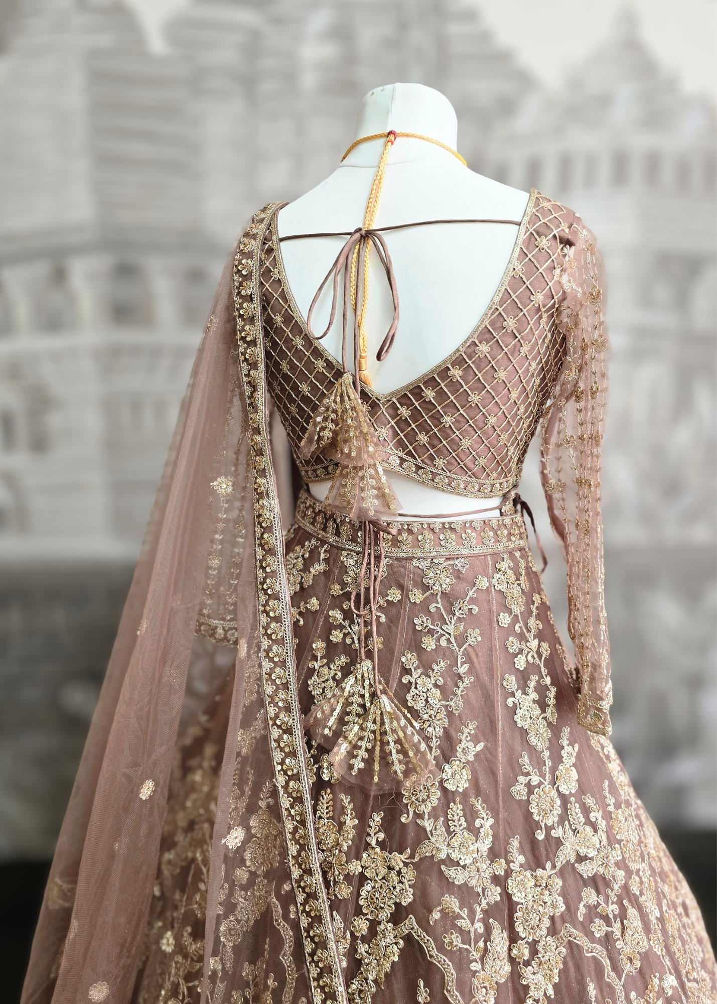 Luxury Dusky Mauve Lehenga (size 12)