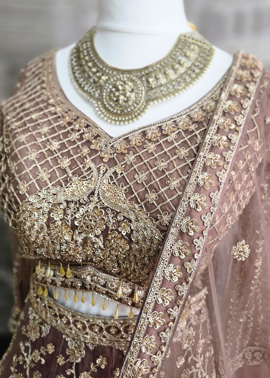 Luxury Dusky Mauve Lehenga (size 12)