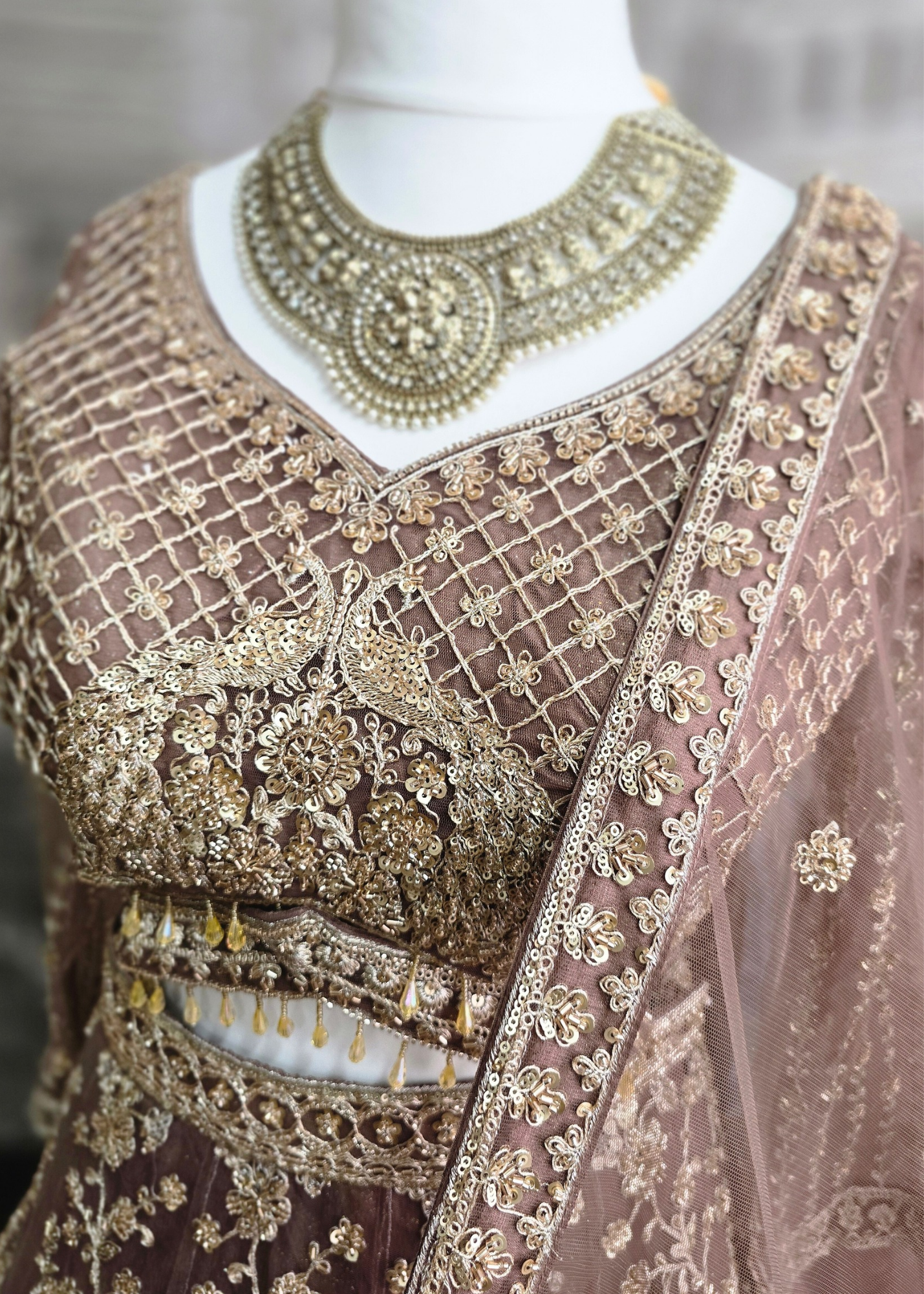Luxury Dusky Mauve Lehenga (size 12)