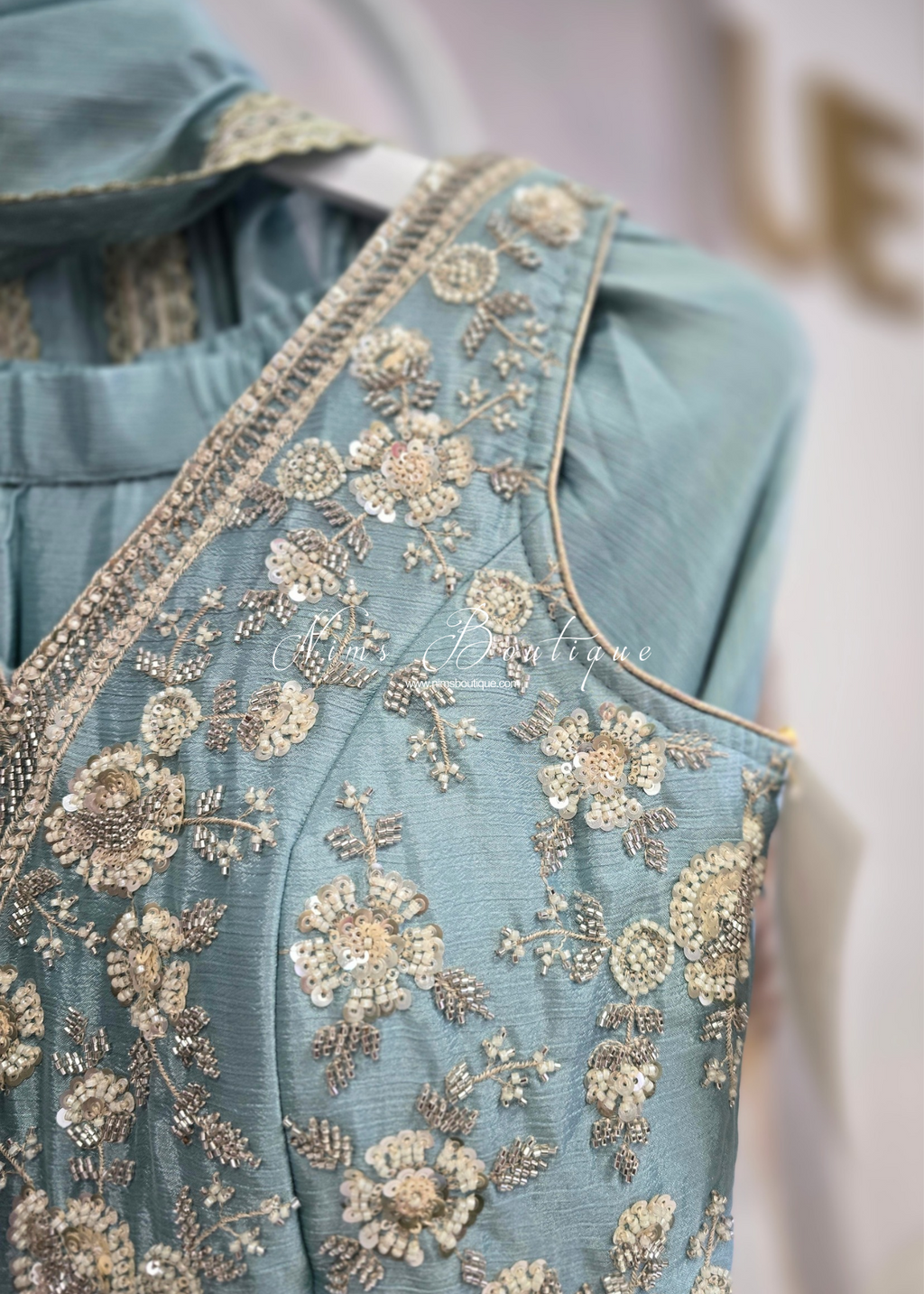 Luxury Short Embellished Sharara Suit (10-12)