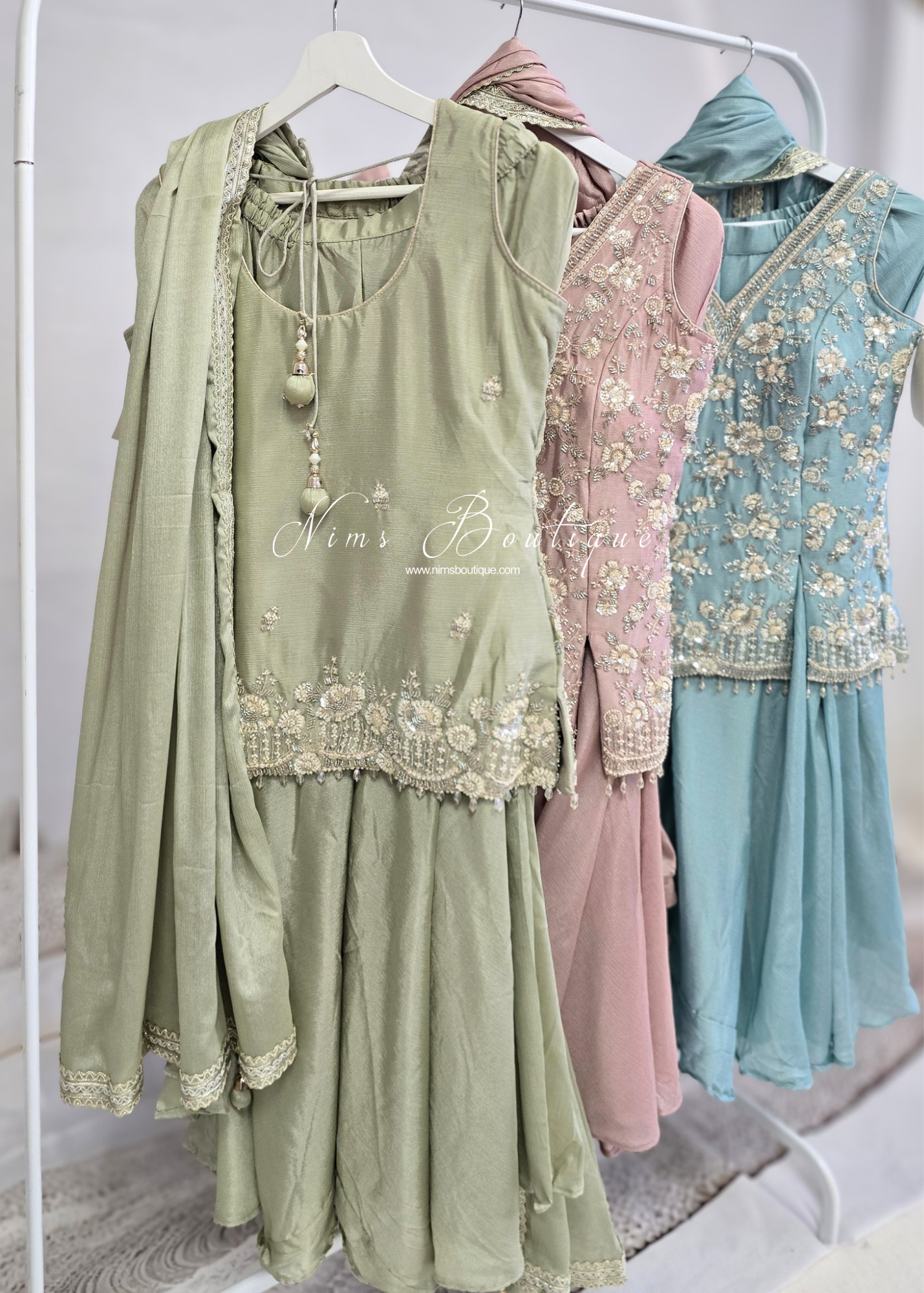 Luxury Short Embellished Sharara Suit (10-12)