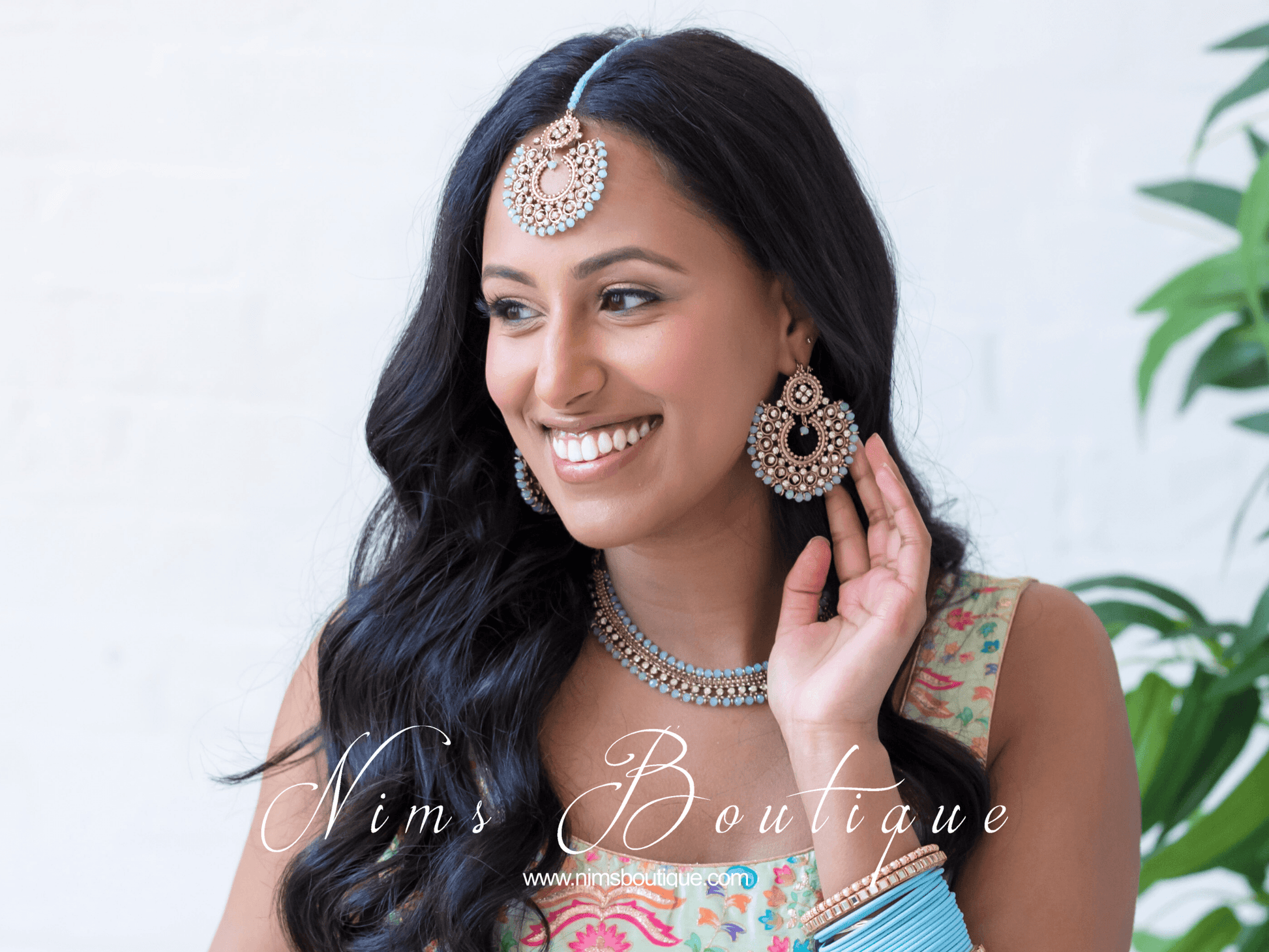 Nims Boutique Royal Antique Gold & Light Blue Chand Tikka Set 6cm