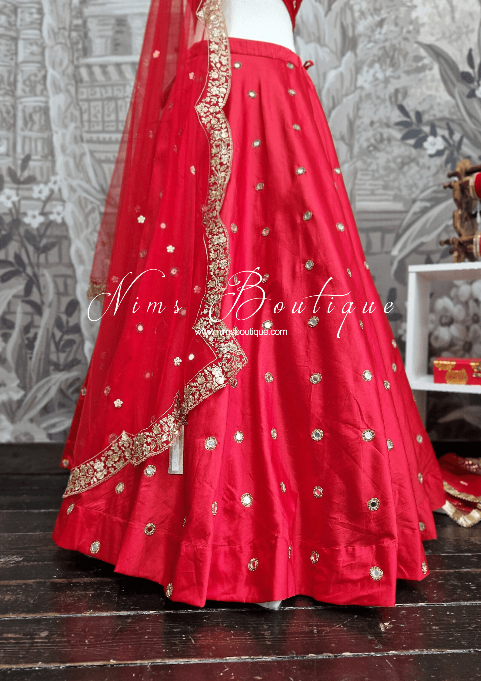 Nims Boutique Luxury Red Net Sequin Scallop Edge Dupatta/Chunni SE2
