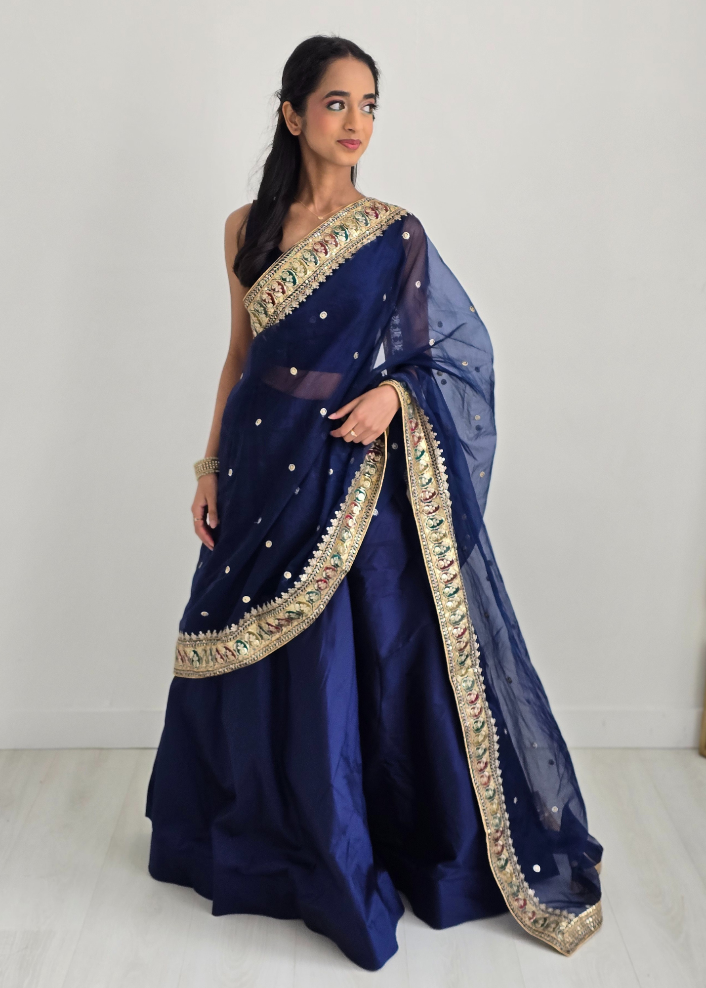 Sunidhi Navy Blue Multicolour Organza Dupatta/Chunni