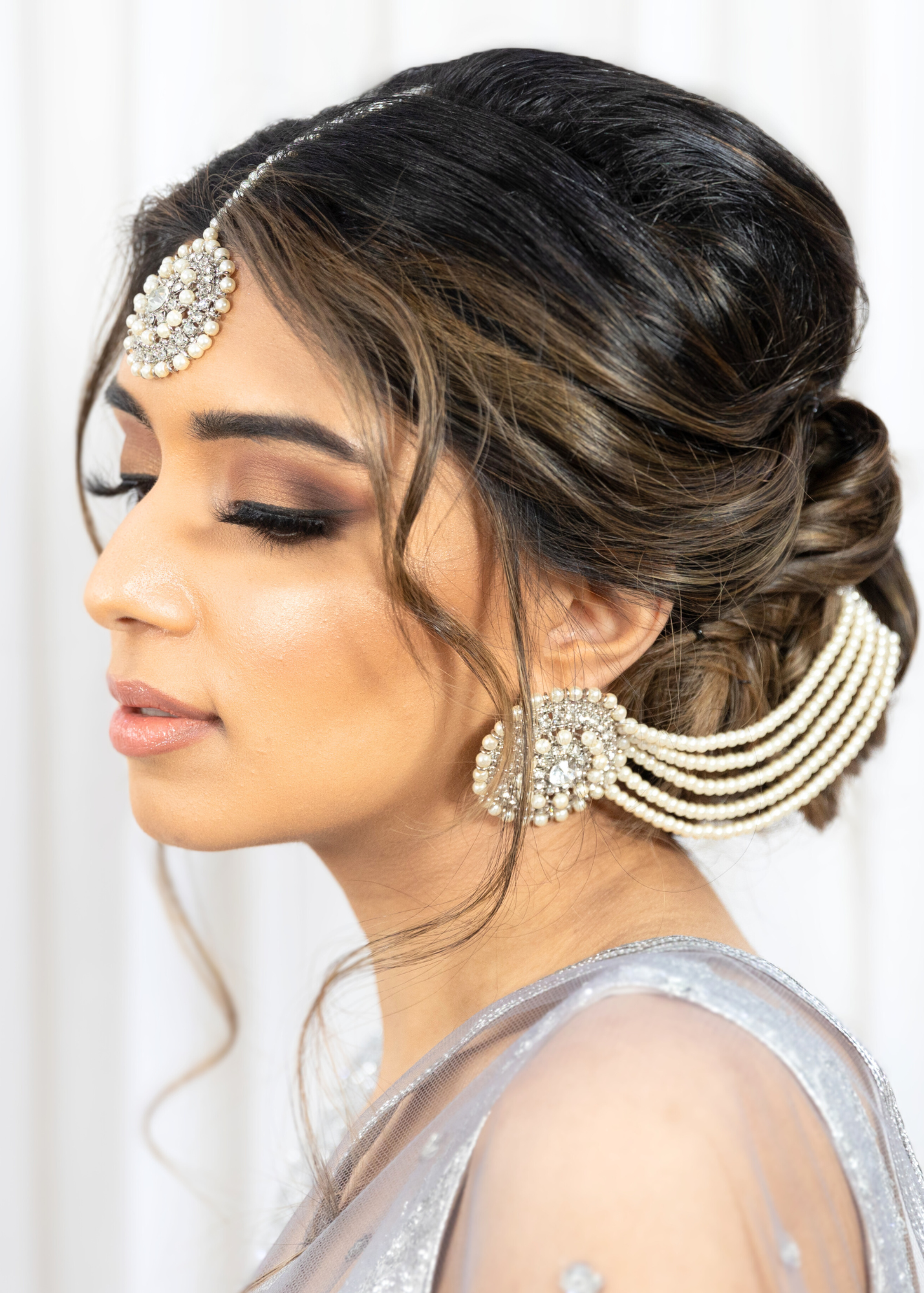 Large Royal Silver Earrings with Saharas & Tikka
