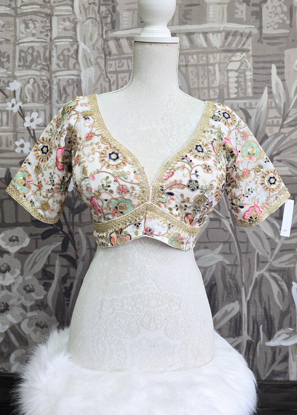 Genelia White Embroidered Blouse (10-12)