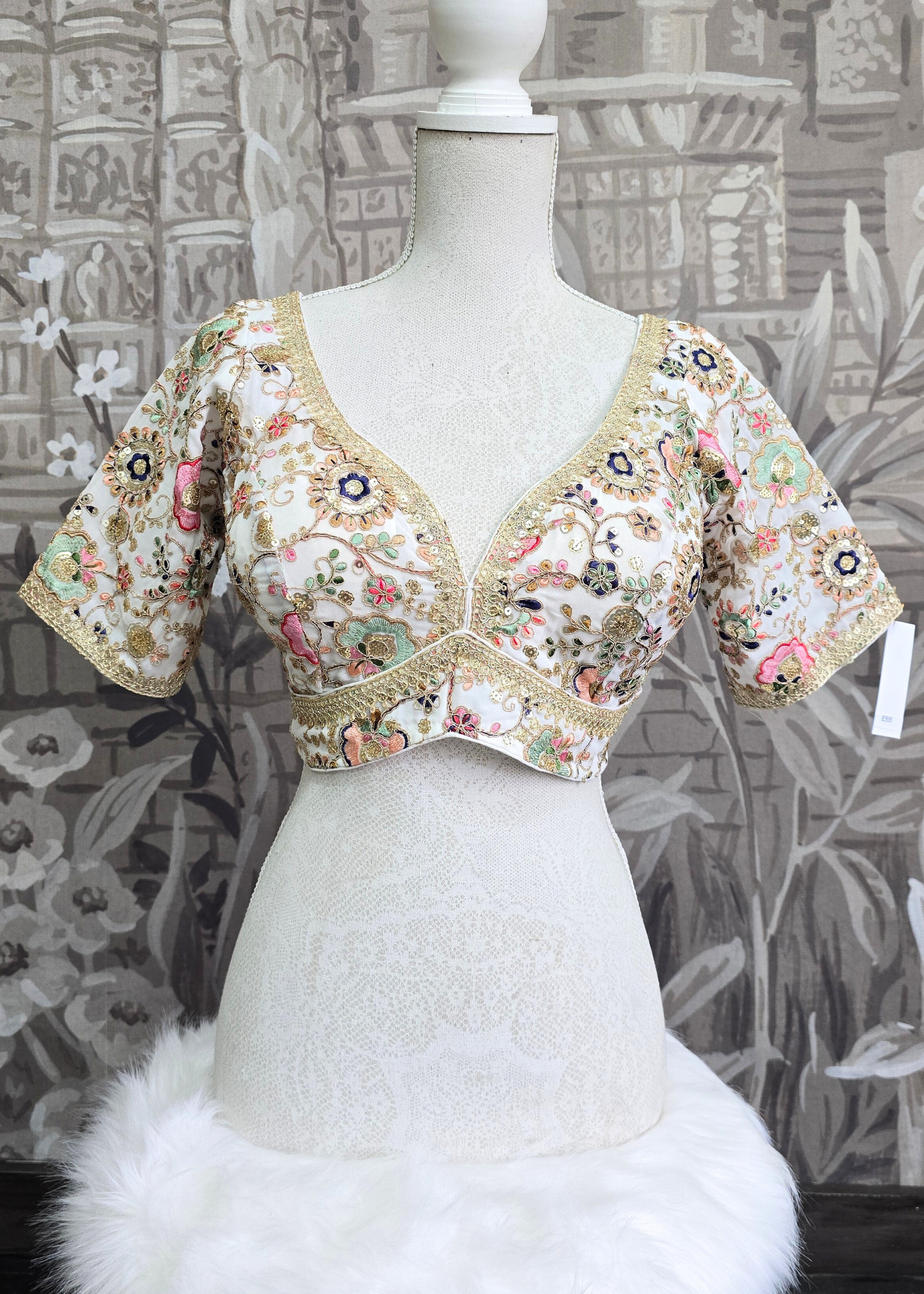 Genelia White Embroidered Blouse (10-12)
