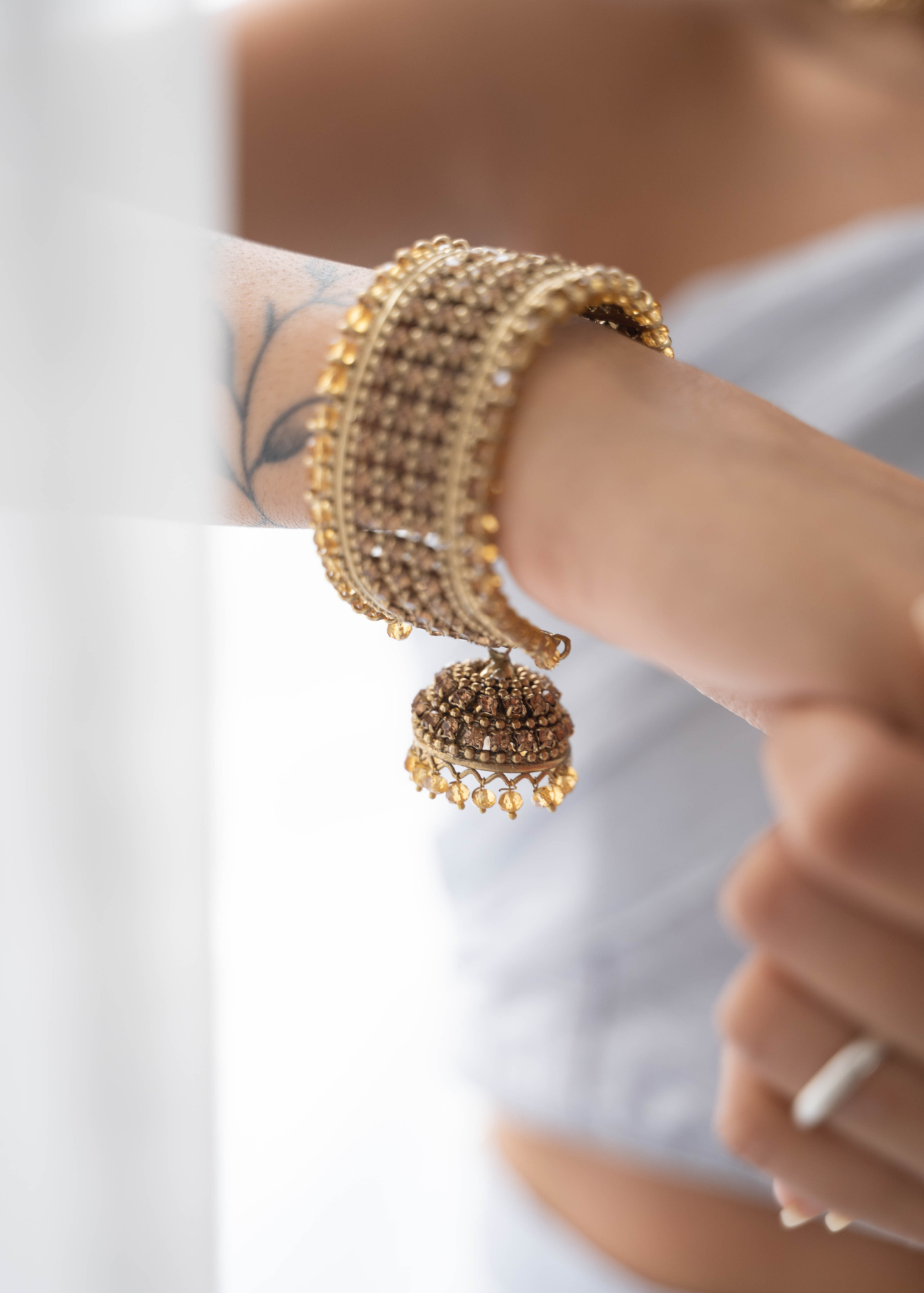 Gold stone Royal Bracelet with chumka