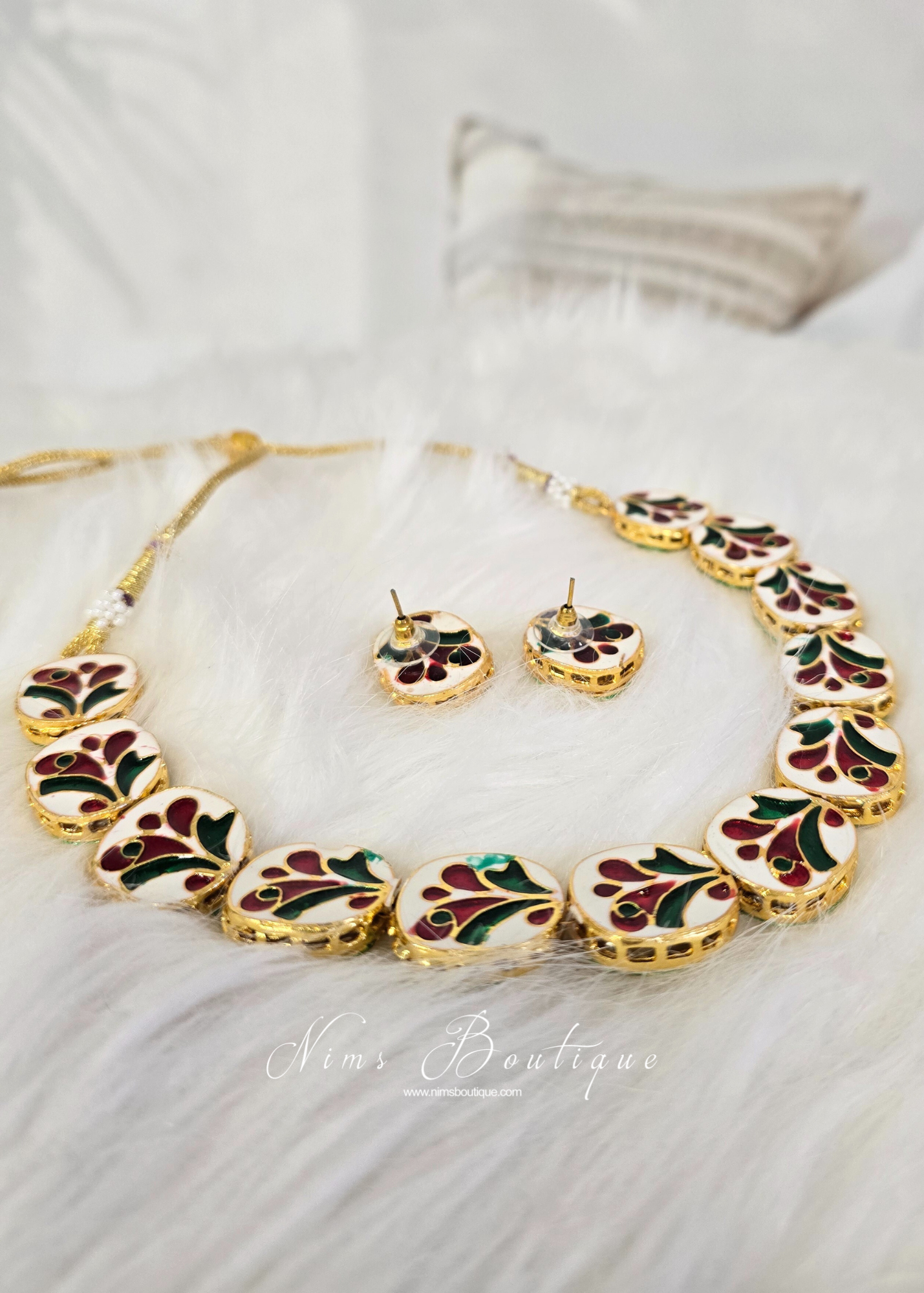 Lina Kundan Set with stud earrings