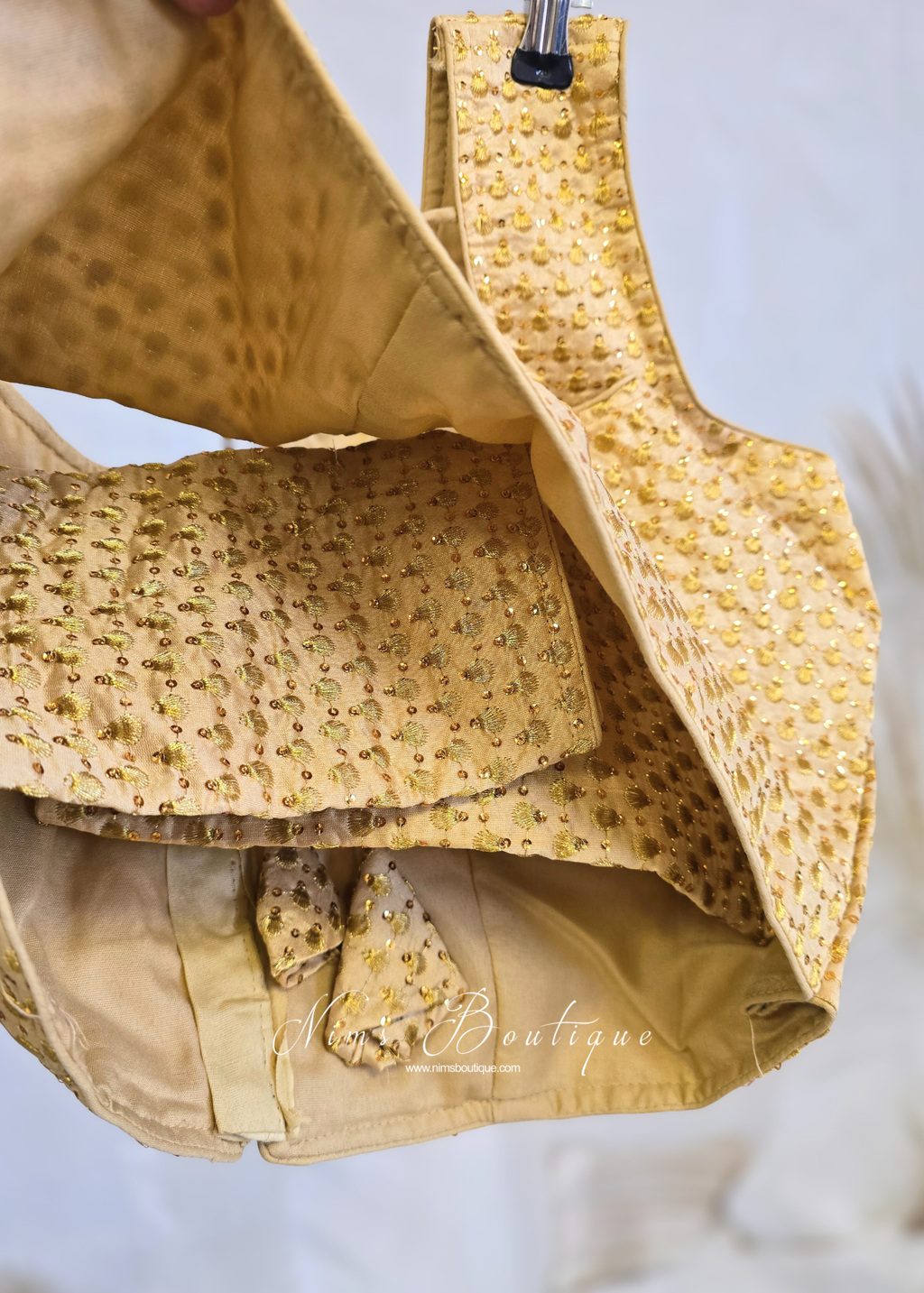 The NB Light Gold Seashell Embroidered Blouse (16-18)