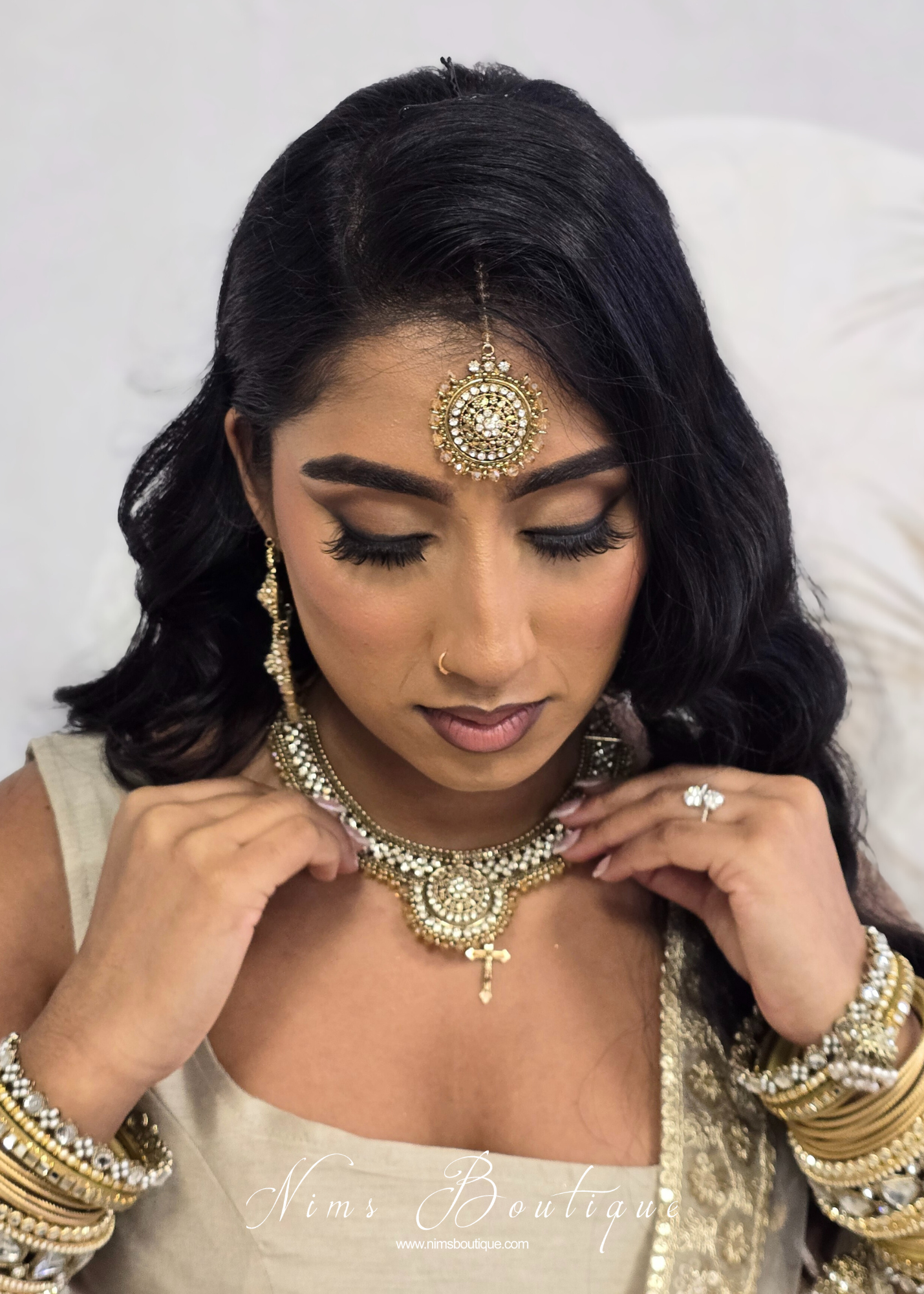 Small Royal Antique Gold Clear Stone Set with Earring Chains