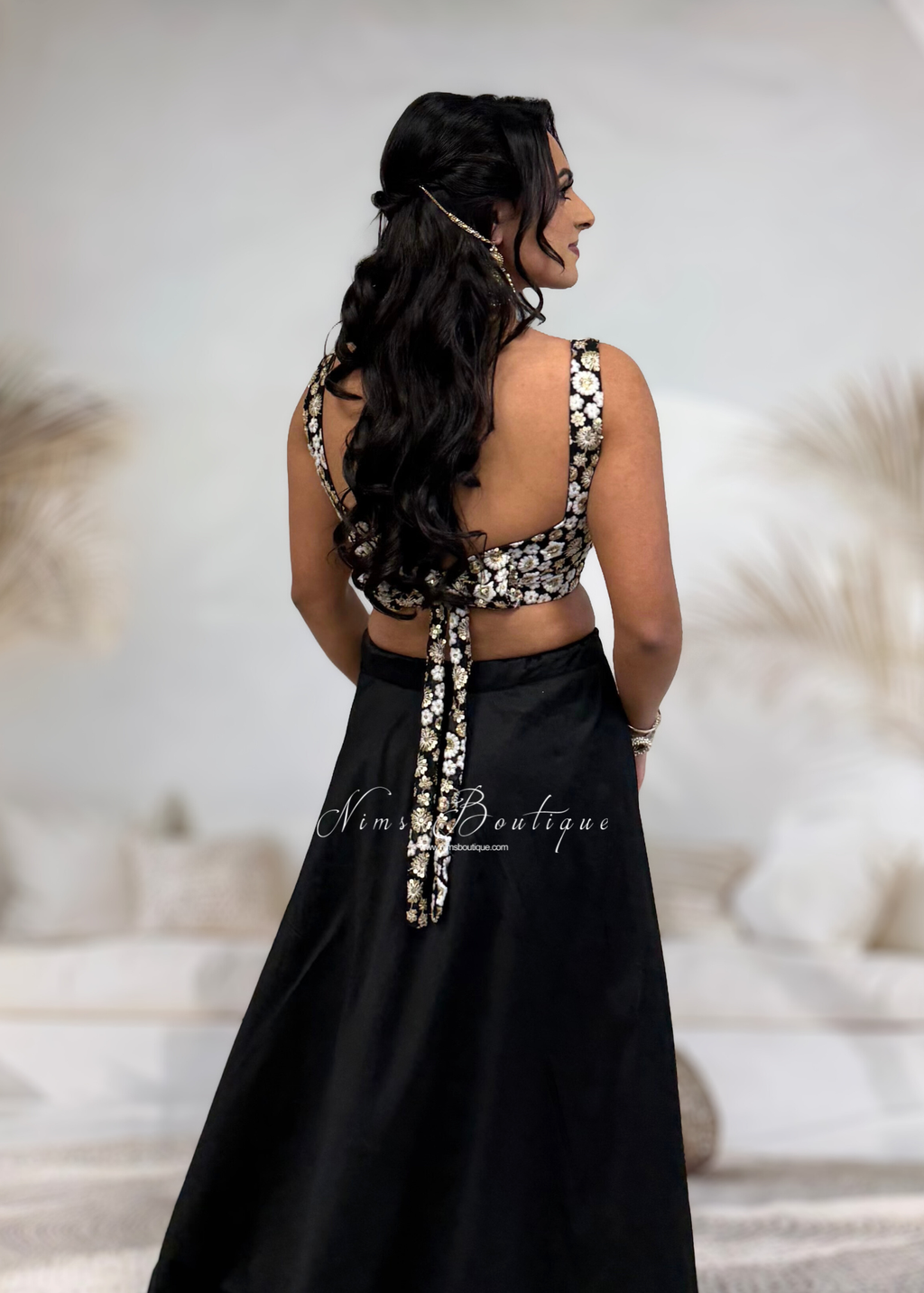 Luxury NB Black & Ivory Sequin Bow Blouse (size 4-16)