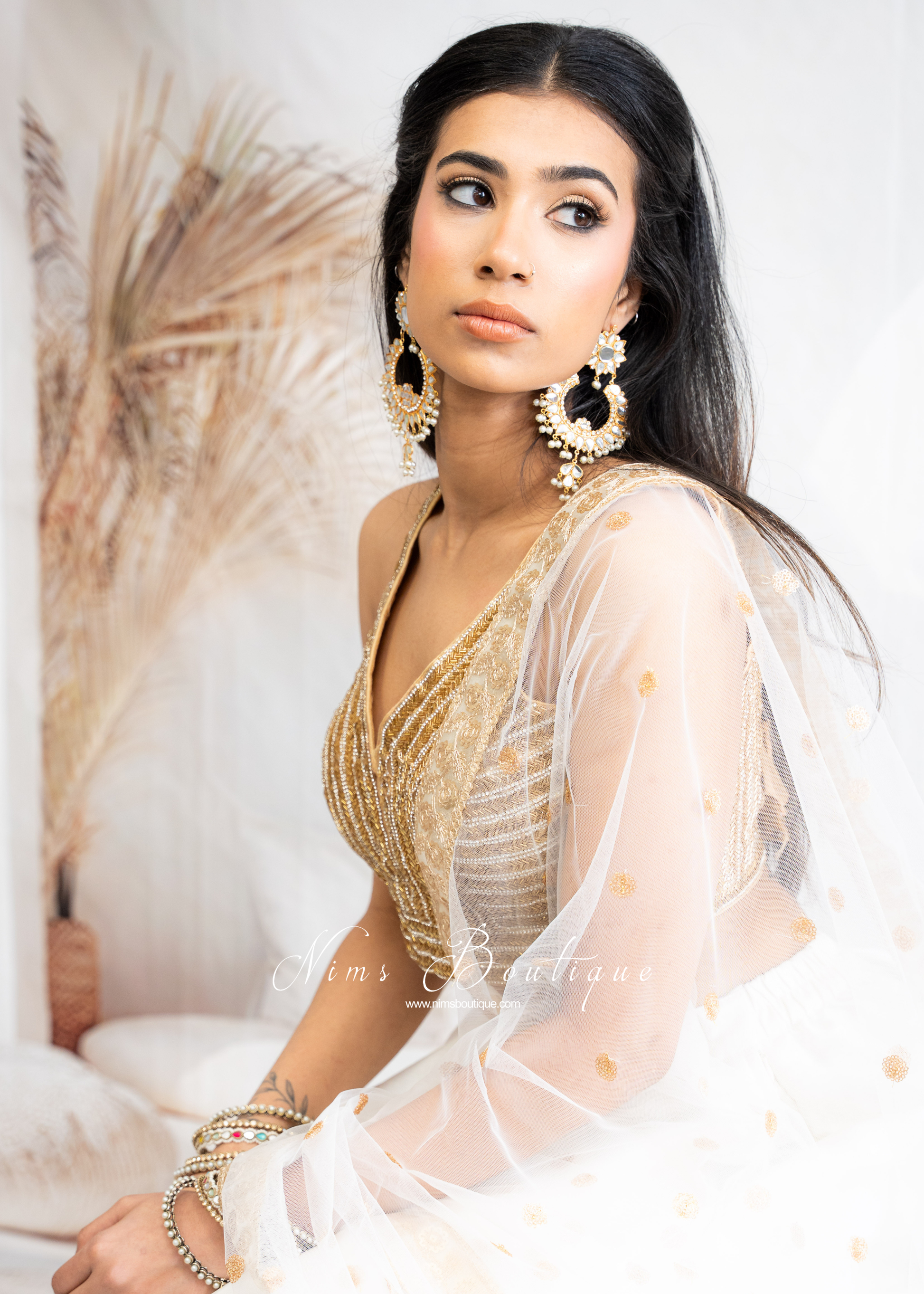 Tanuja Light Gold & Pearl Maharani Earrings