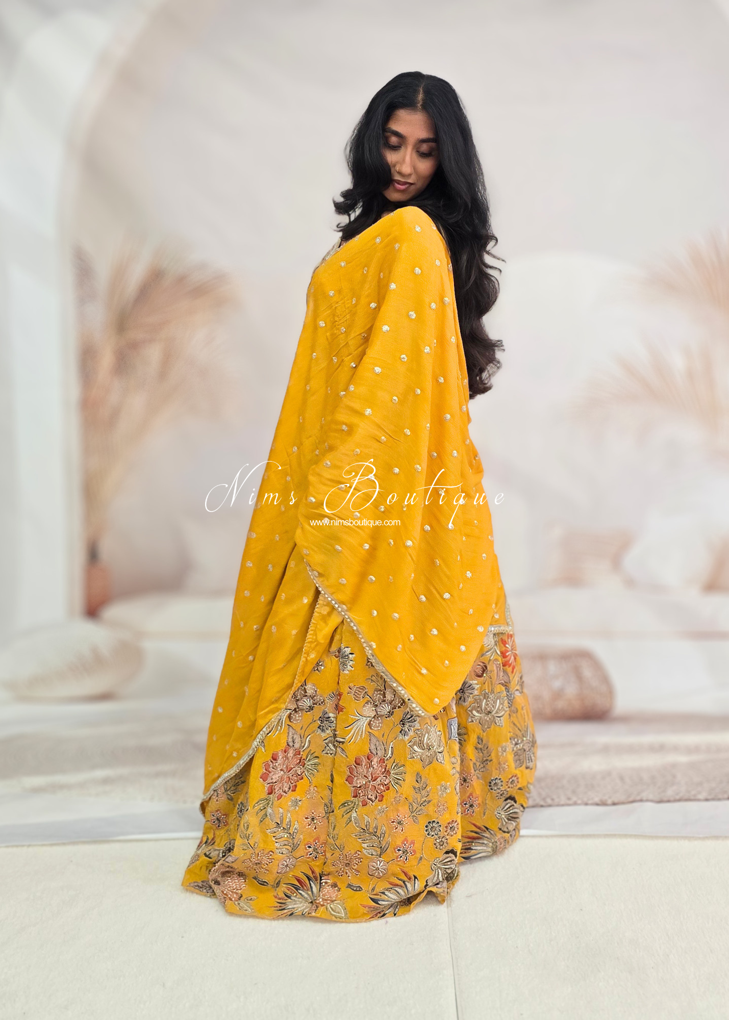 Luxury Floral Embellished Lehnga (size 12)