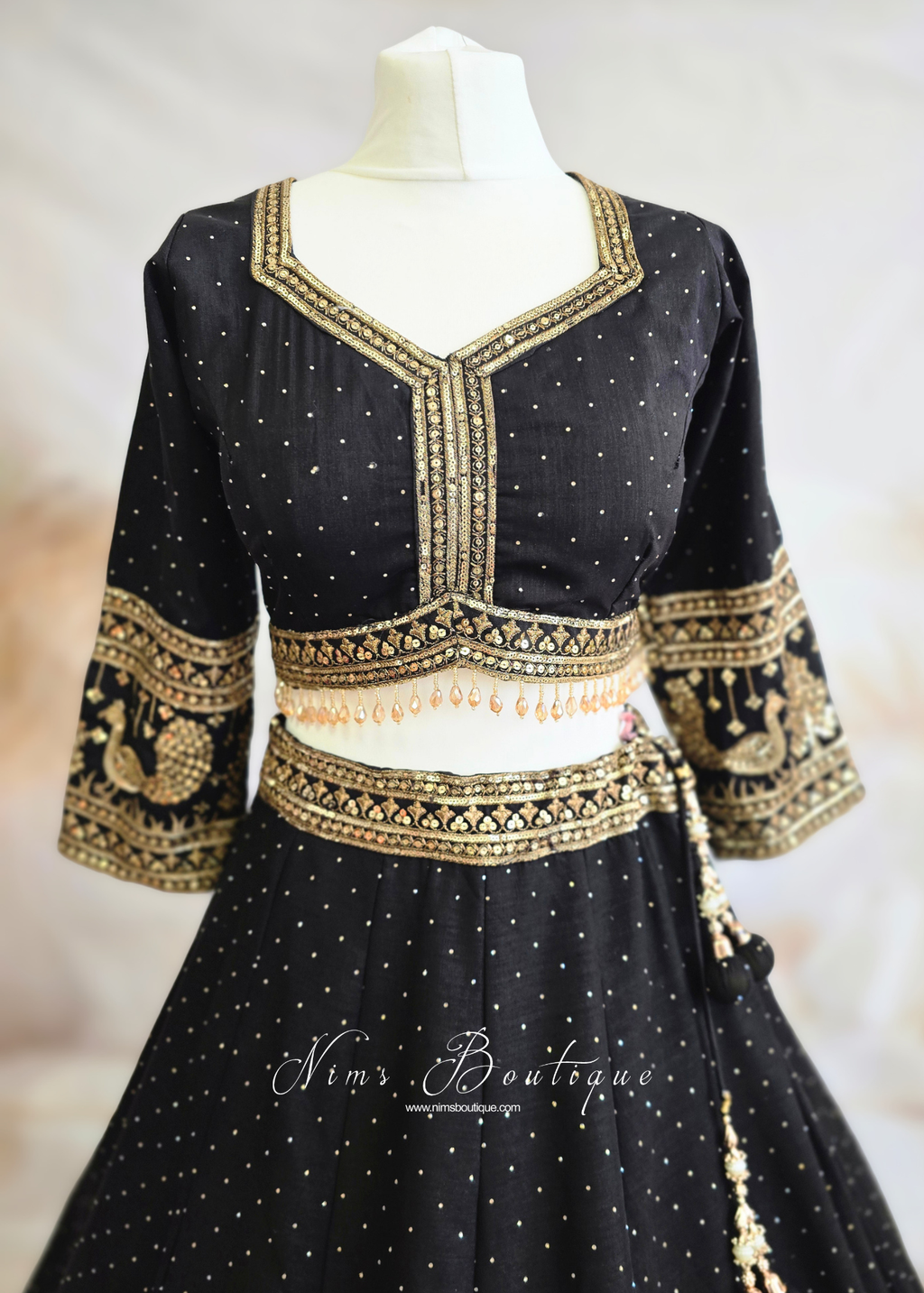 Luxury Black & Gold Peacock Long Sleeve Lehnga (size 12-14)