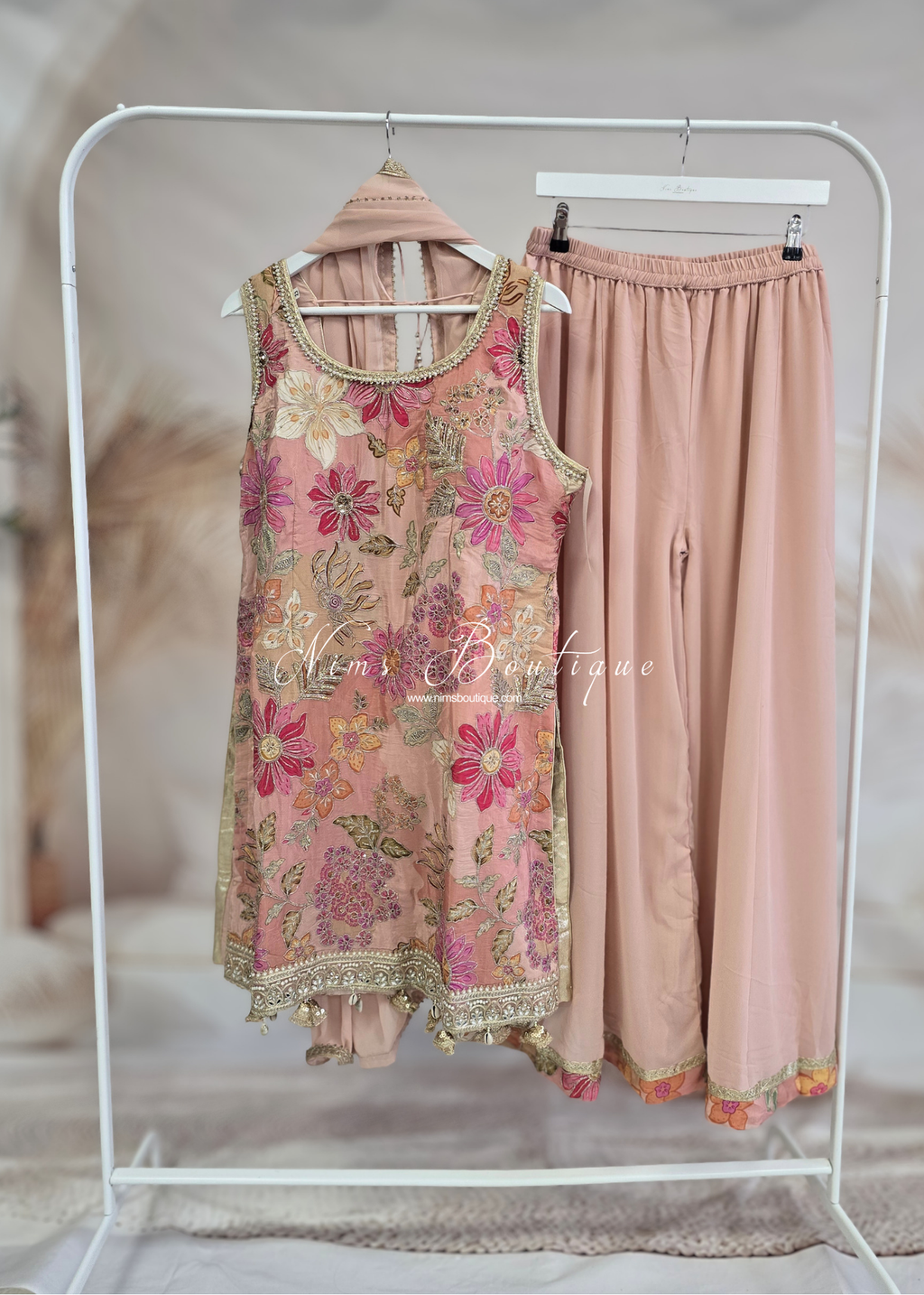 Peach Floral Thread Embroidered Sharara Suit (size 18-20)
