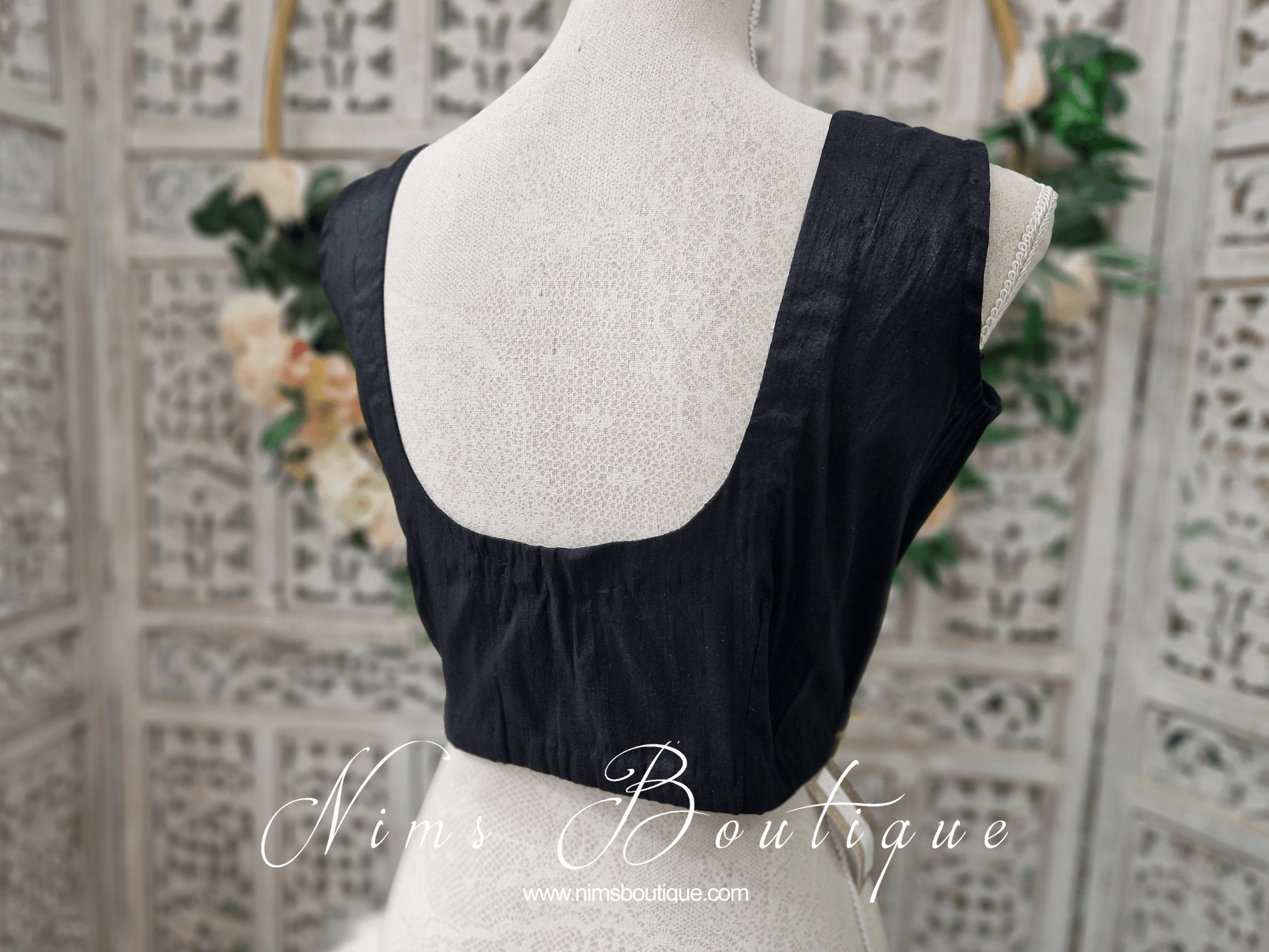 Nims Boutique Sleeveless Black Raw Silk Blouse 8-28