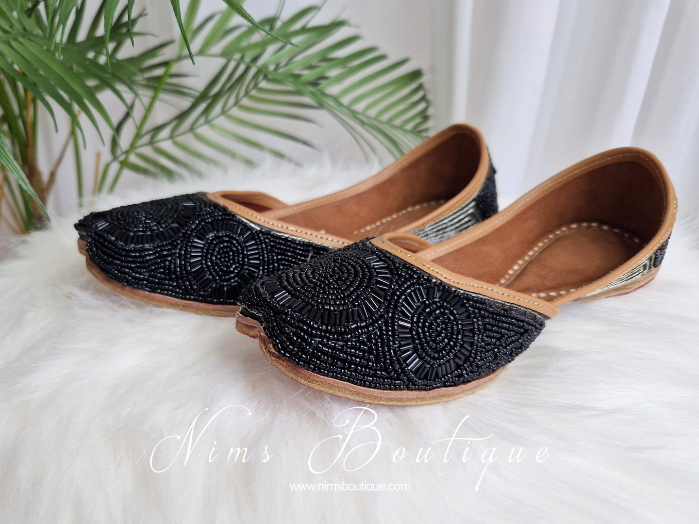 Black Beaded Leather Punjabi Juttis