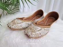 Ivory Embellished Leather Punjabi Juttis