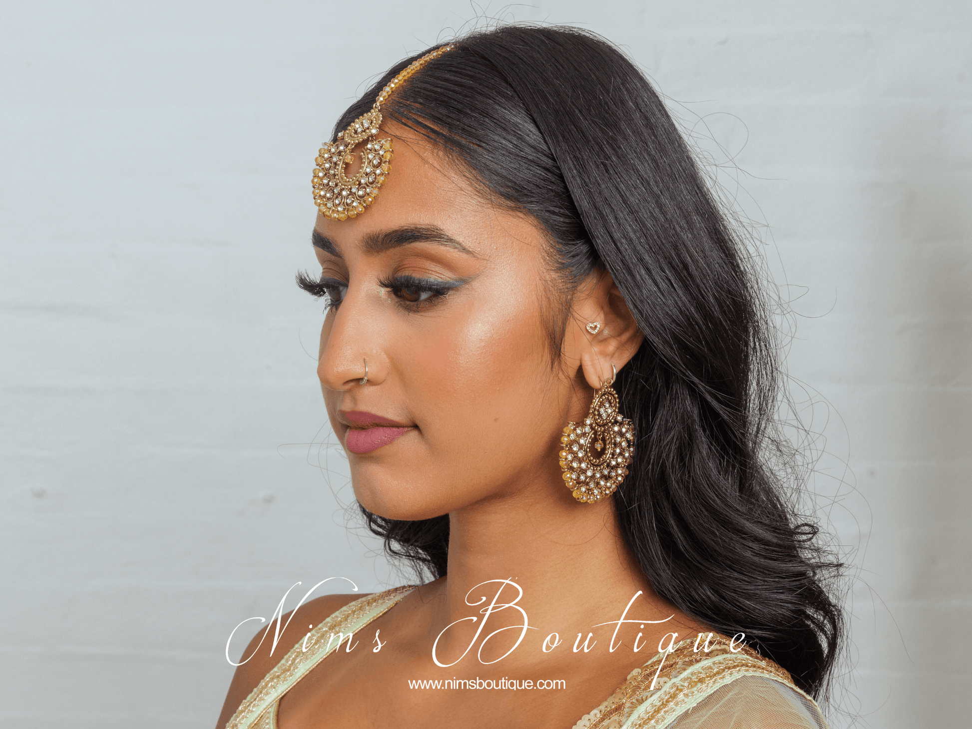 Nims Boutique Royal Gold & Clear Stone Chand Tikka Set 6cm