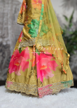 Bright Floral Sharara Suit (Size 12-16)