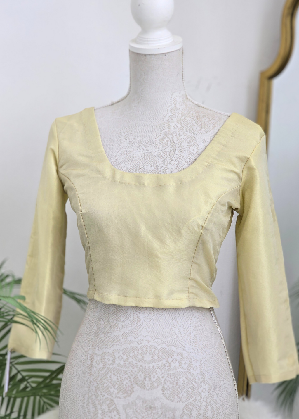 Gold Shimmer Blouse with long sleeves (8-16)
