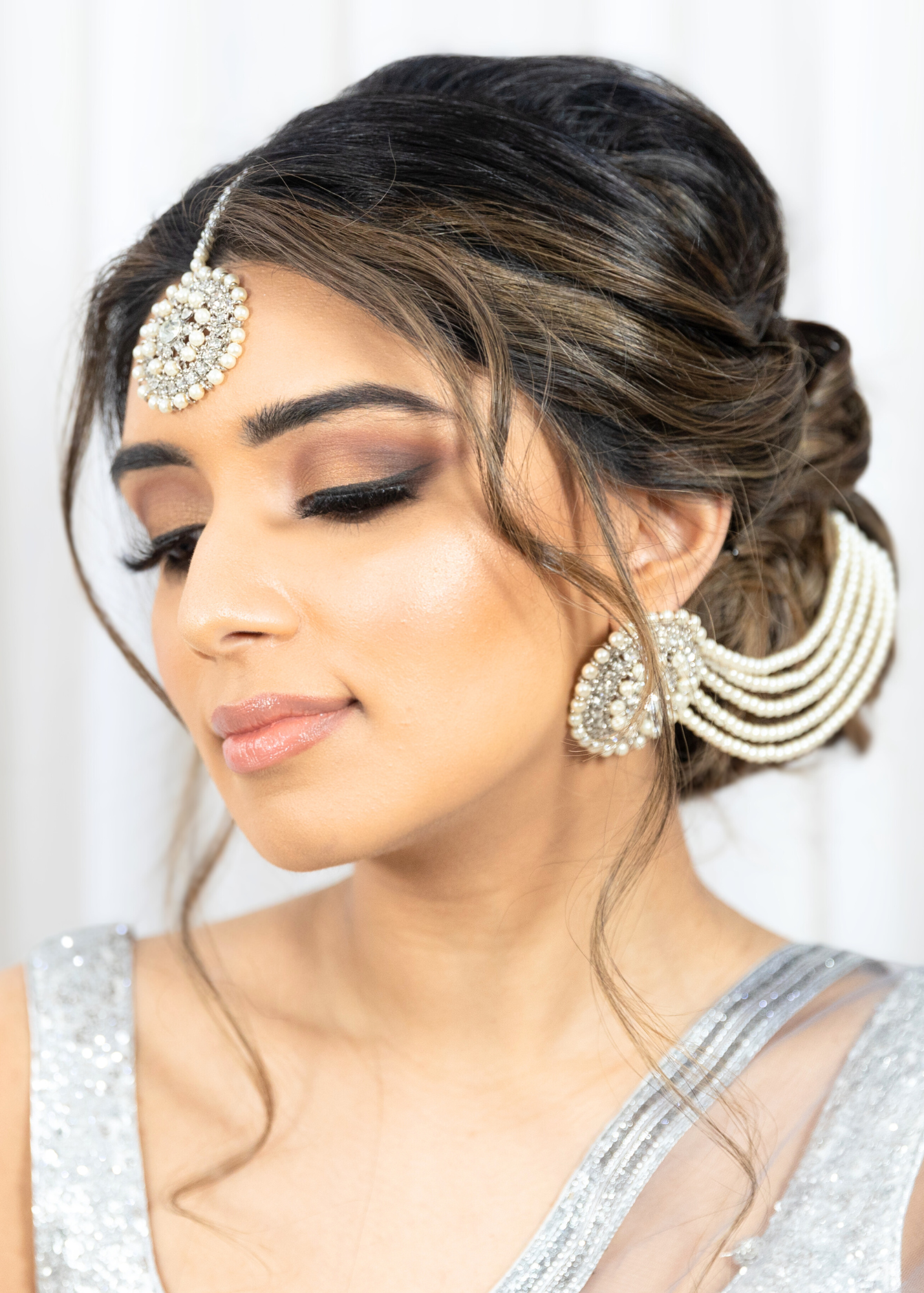 Large Royal Silver Earrings with Saharas & Tikka
