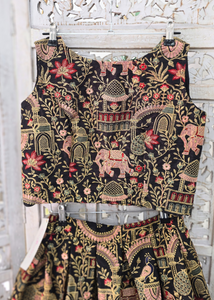Elephant Black Embroidered Sleeveless Blouse (4-22)