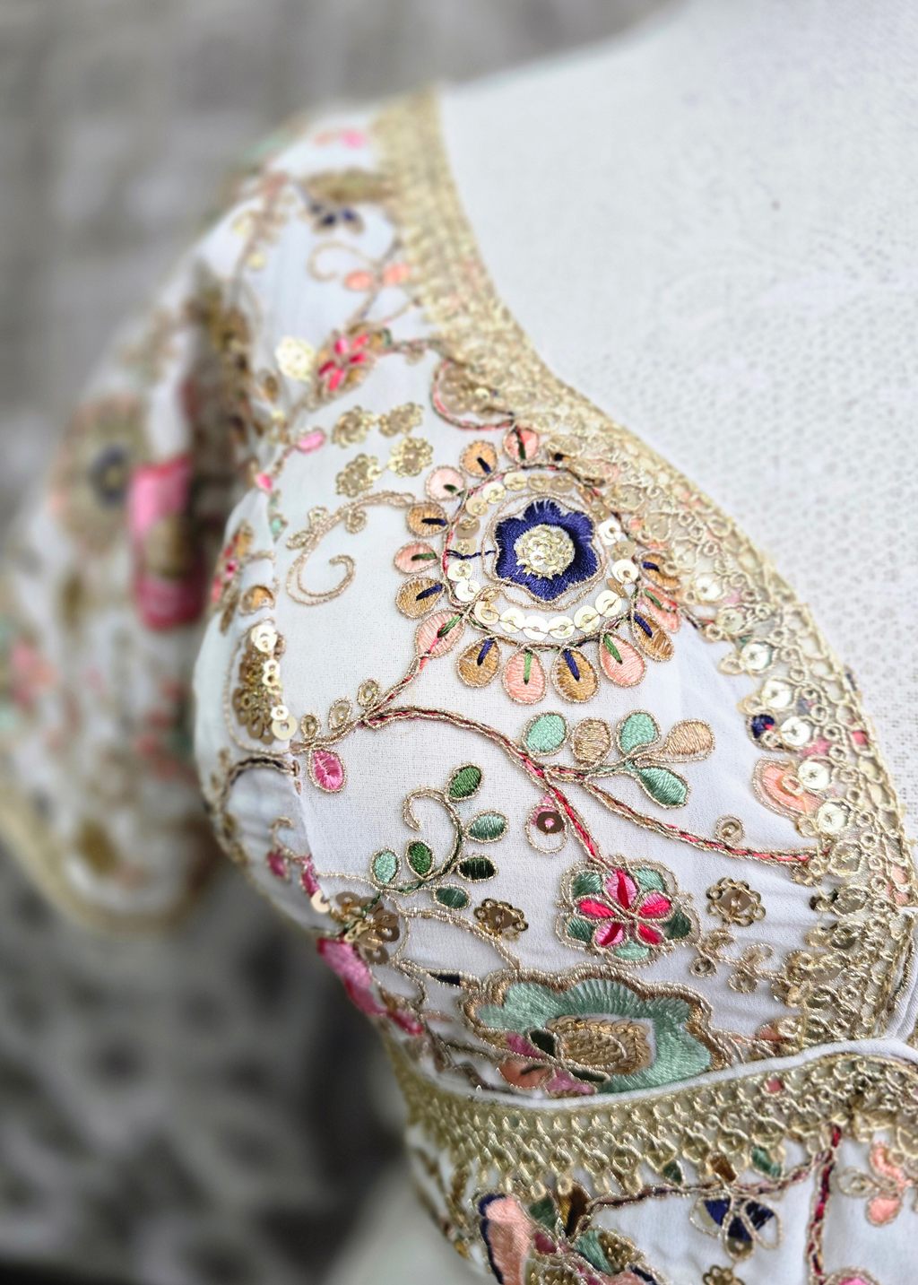 Genelia White Embroidered Blouse (10-12)