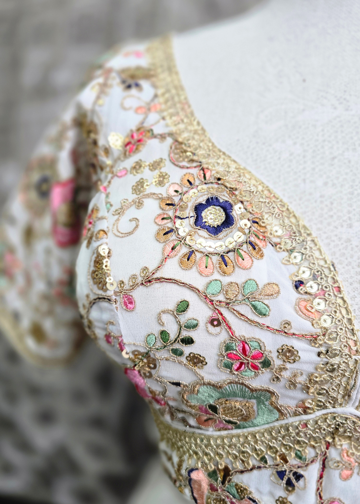 Genelia White Embroidered Blouse (10-12)