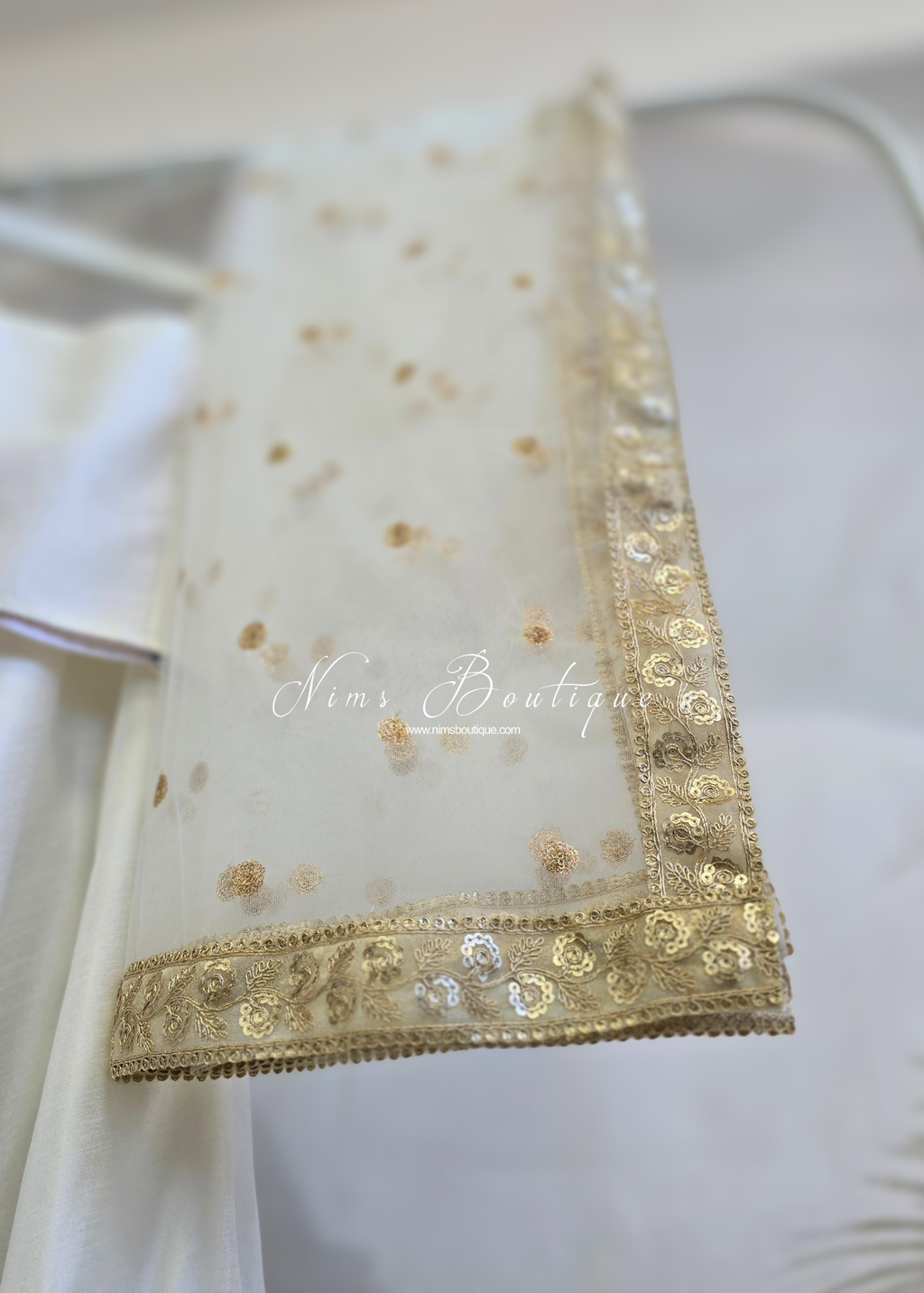 Saloni Ivory Sequin Dupatta/Chunni